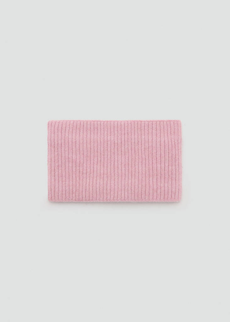 Knit scarf — Pale Pink