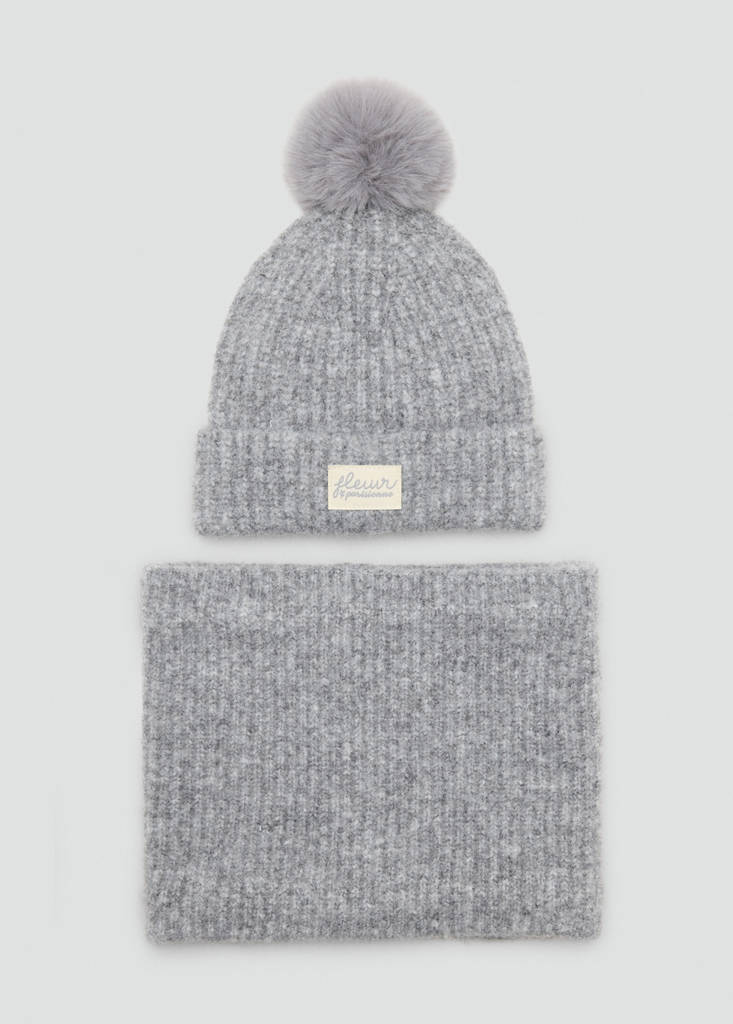 Knit scarf — Grey
