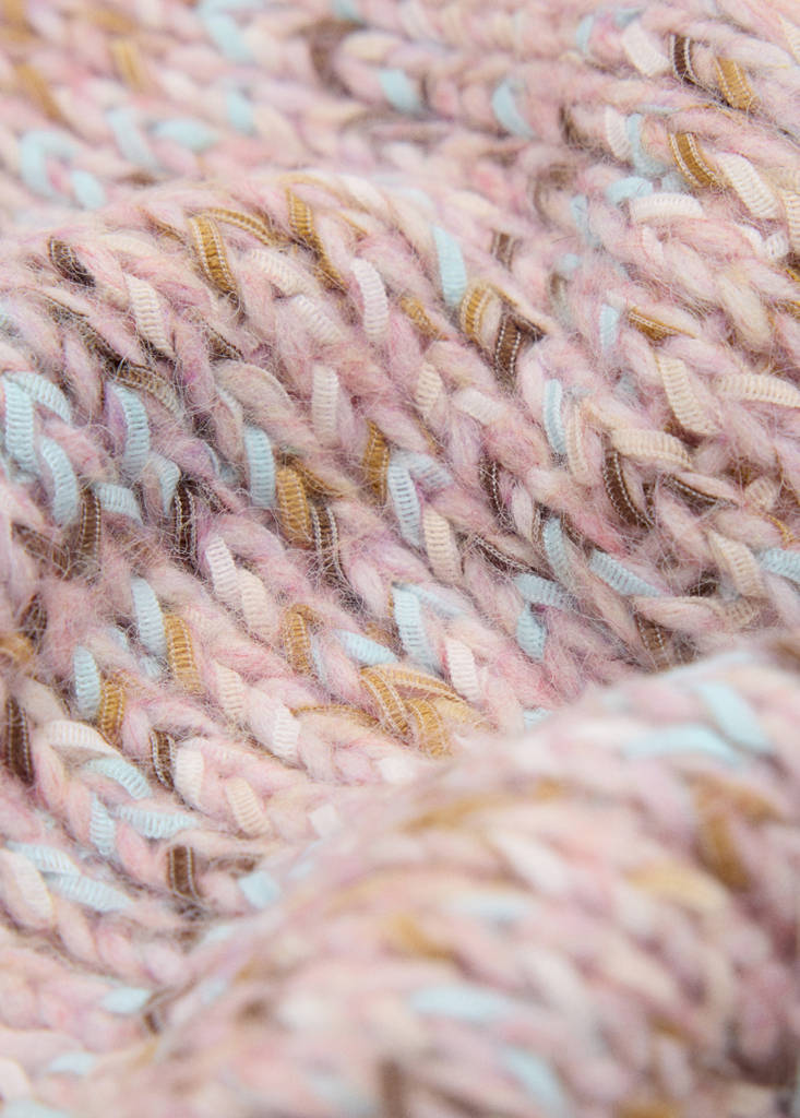 Braided scarf with tassels - thumbnail 3