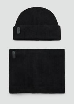 Ribbed beanie with embossed logo — Black 4