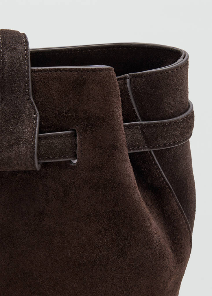 Suede shopper bag with buckle detail — Chocolate