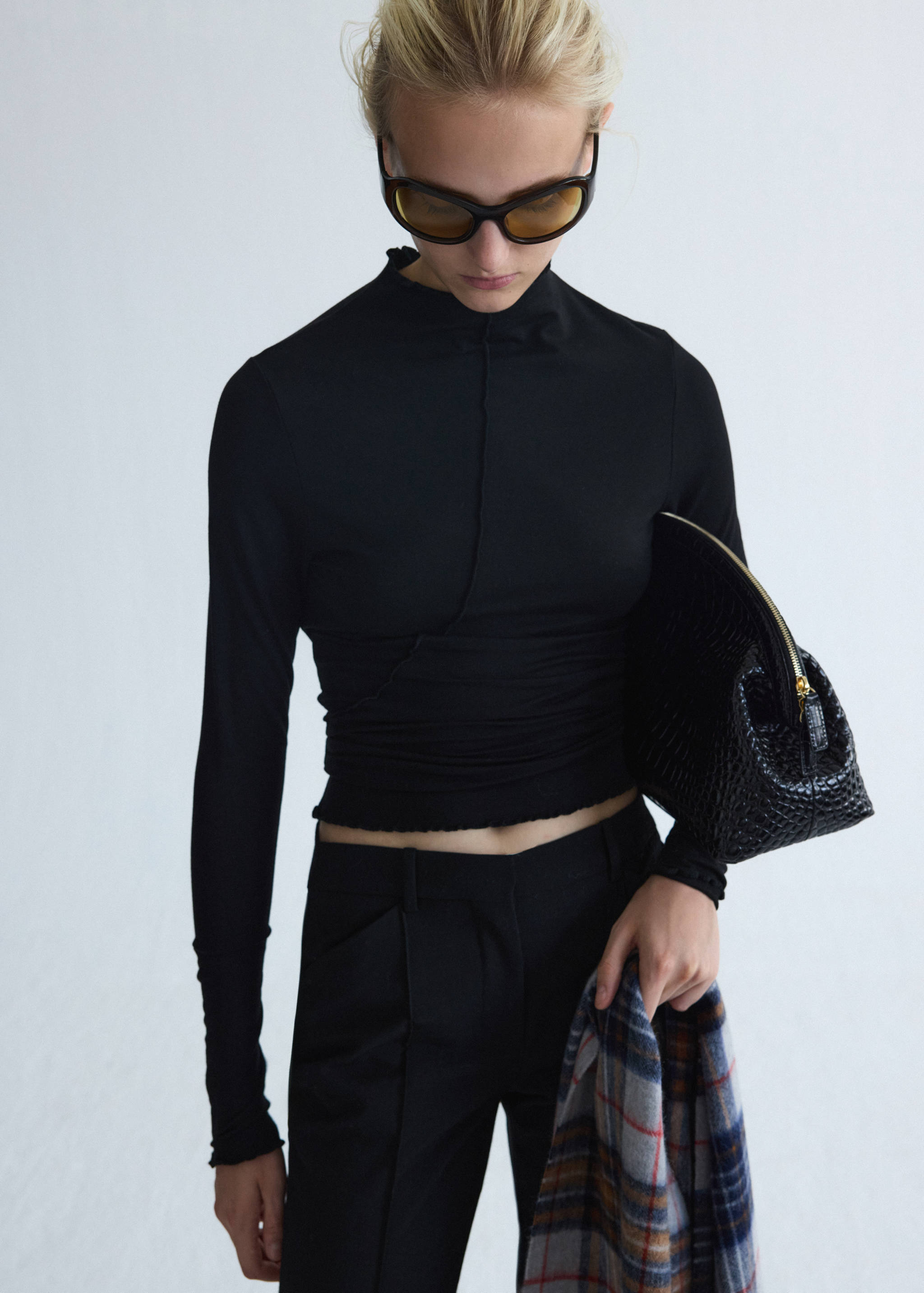 Lyocell T-shirt with seam detail - Middenvlak