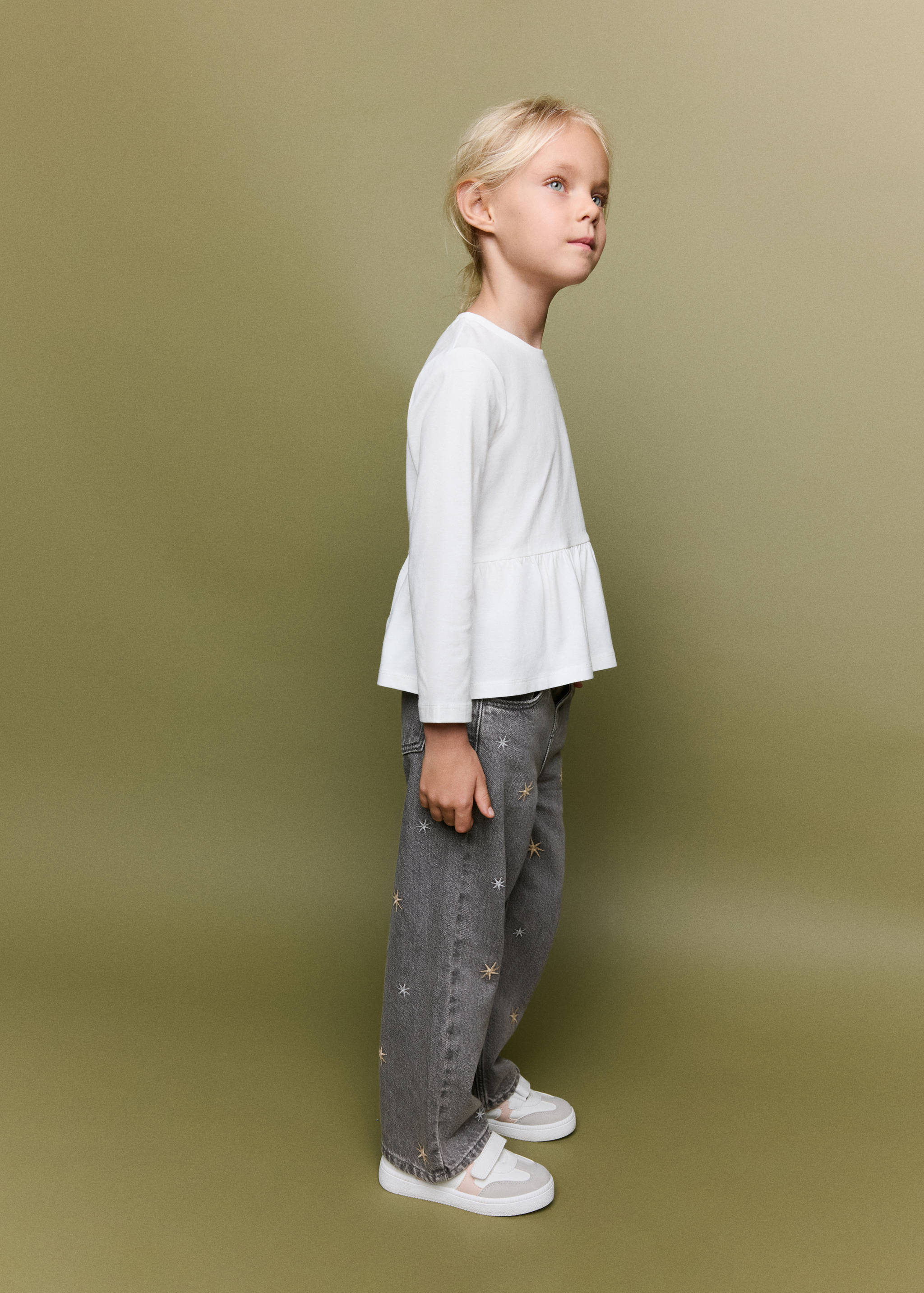 Straight-leg jeans with embroidered stars - Medium plane