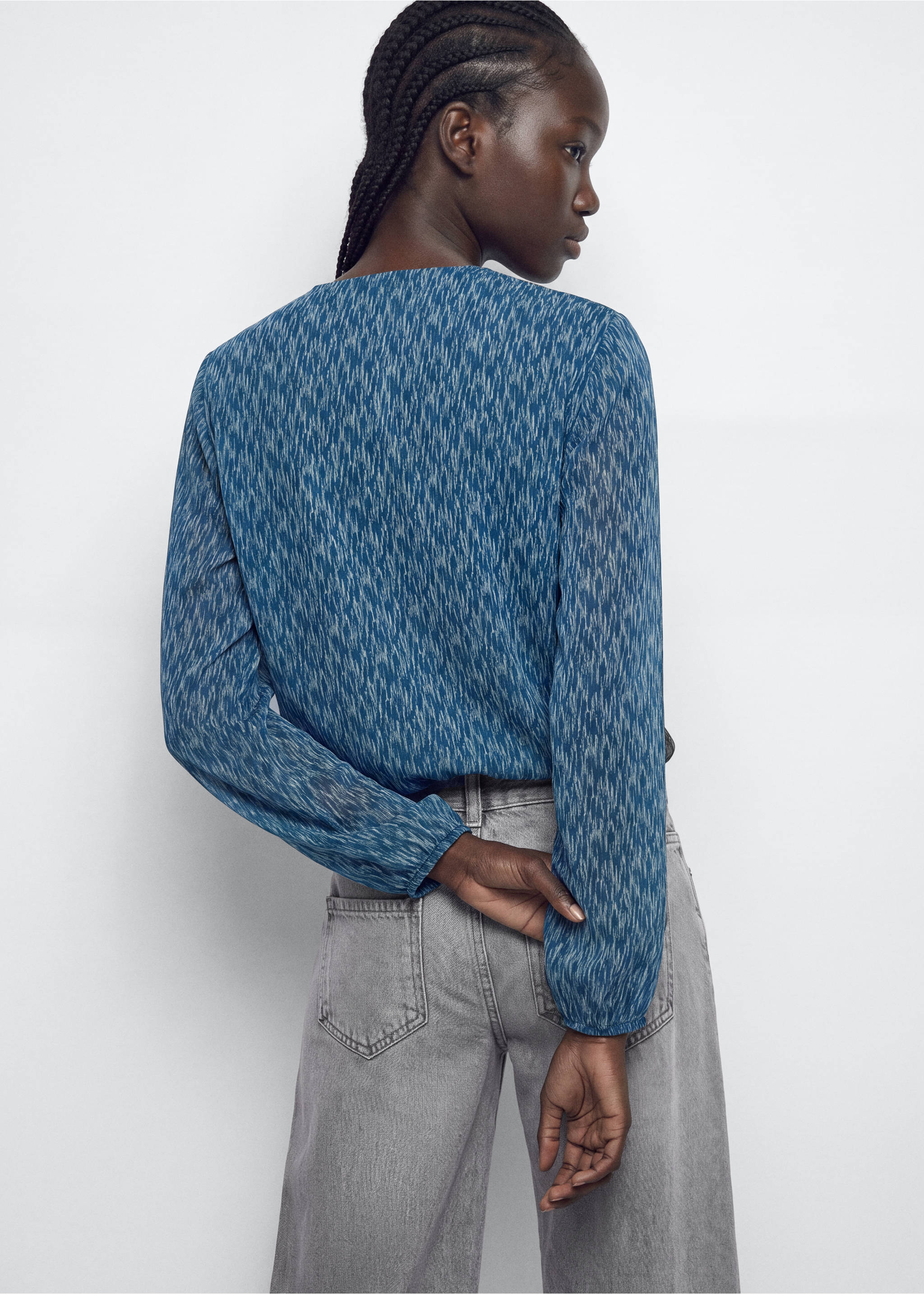 Flowy printed blouse with tie detail - Reverse of the article, Petrol Blue. Ref: 37026342-00.