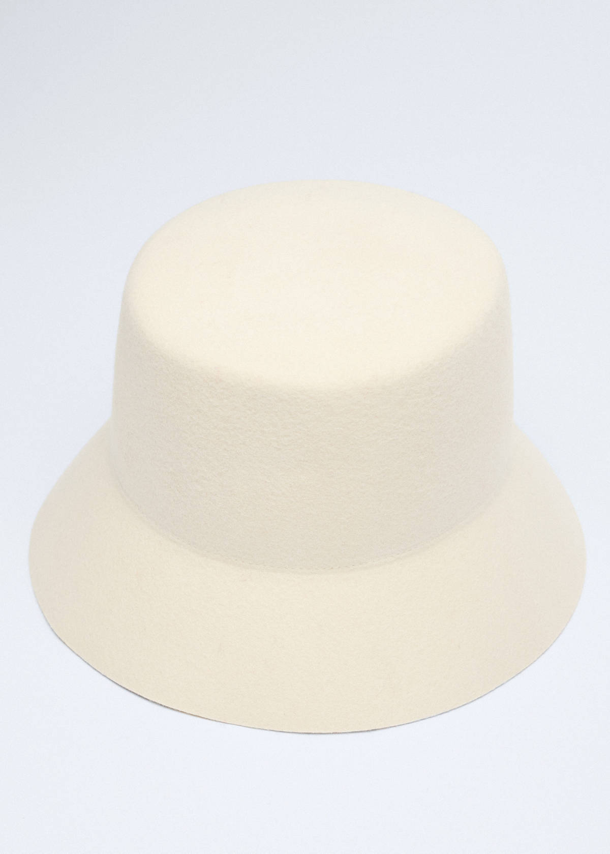 100% wool bucket hat — Ecru