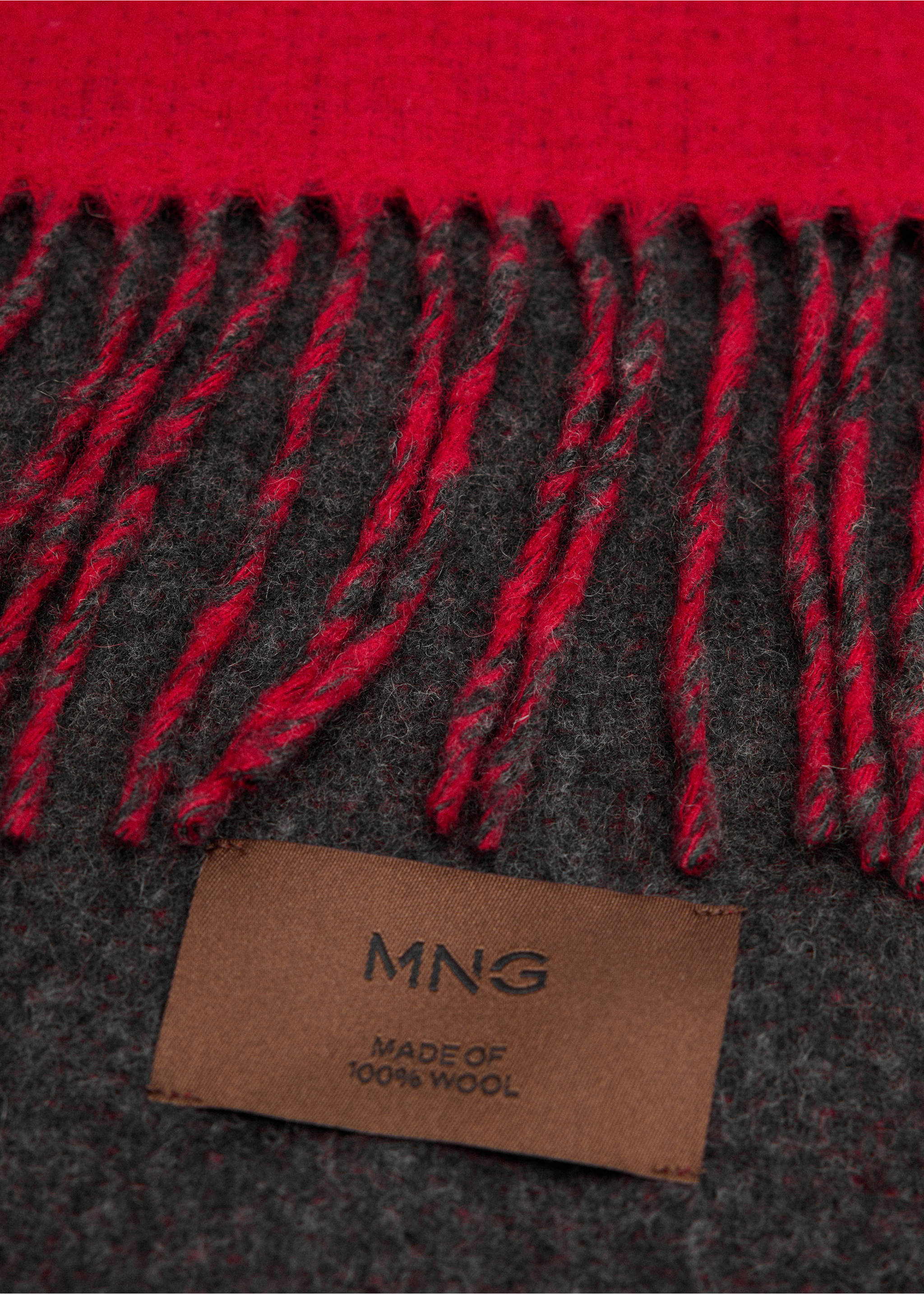 100% reversible wool scarf - Medium plane, Red. Ref: 37026353-00.