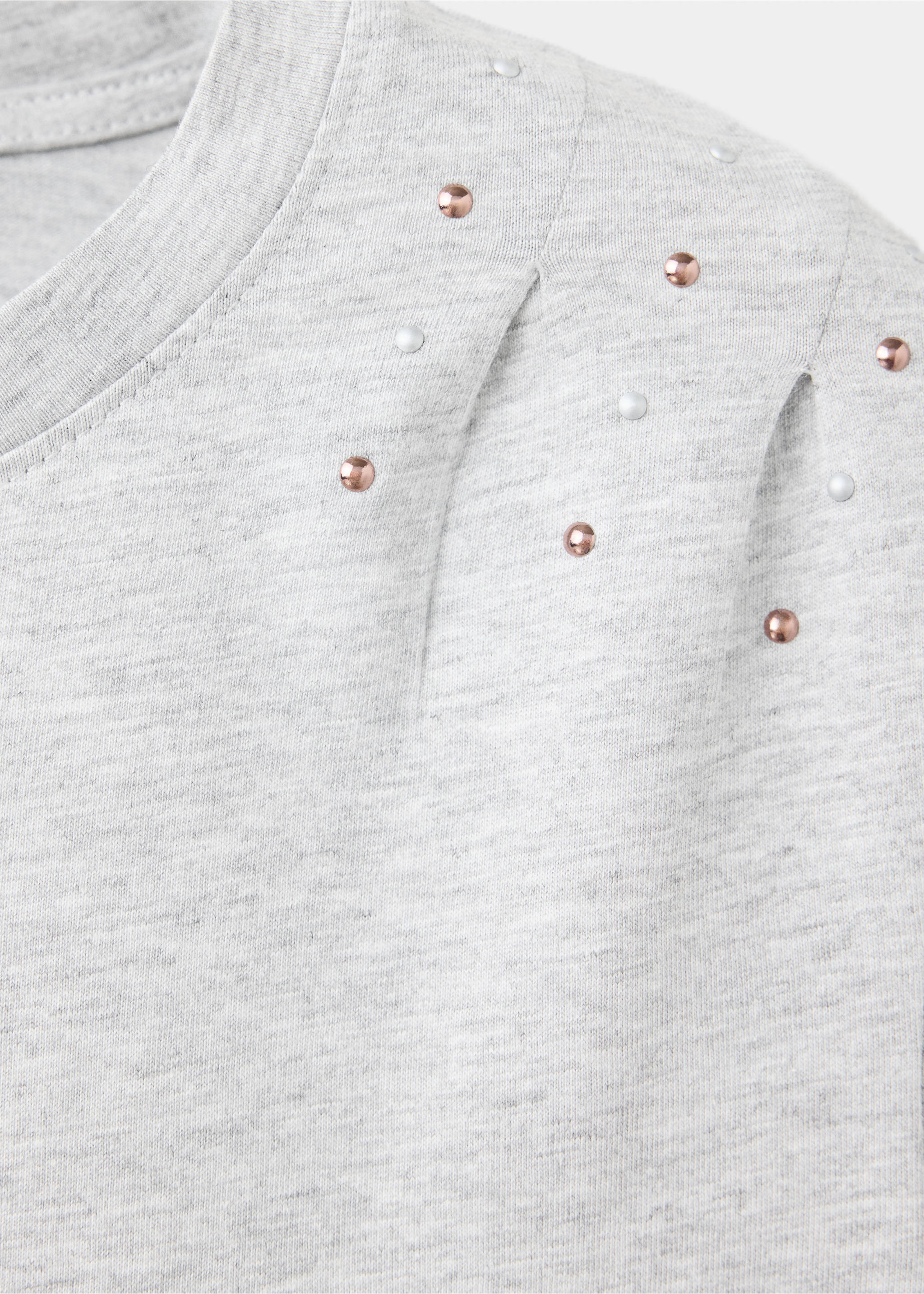 Camiseta algodón pliegues y aplicaciones metálicas - Detalle del artículo 8, Gris claro vigoré. Ref: 37026356-00.