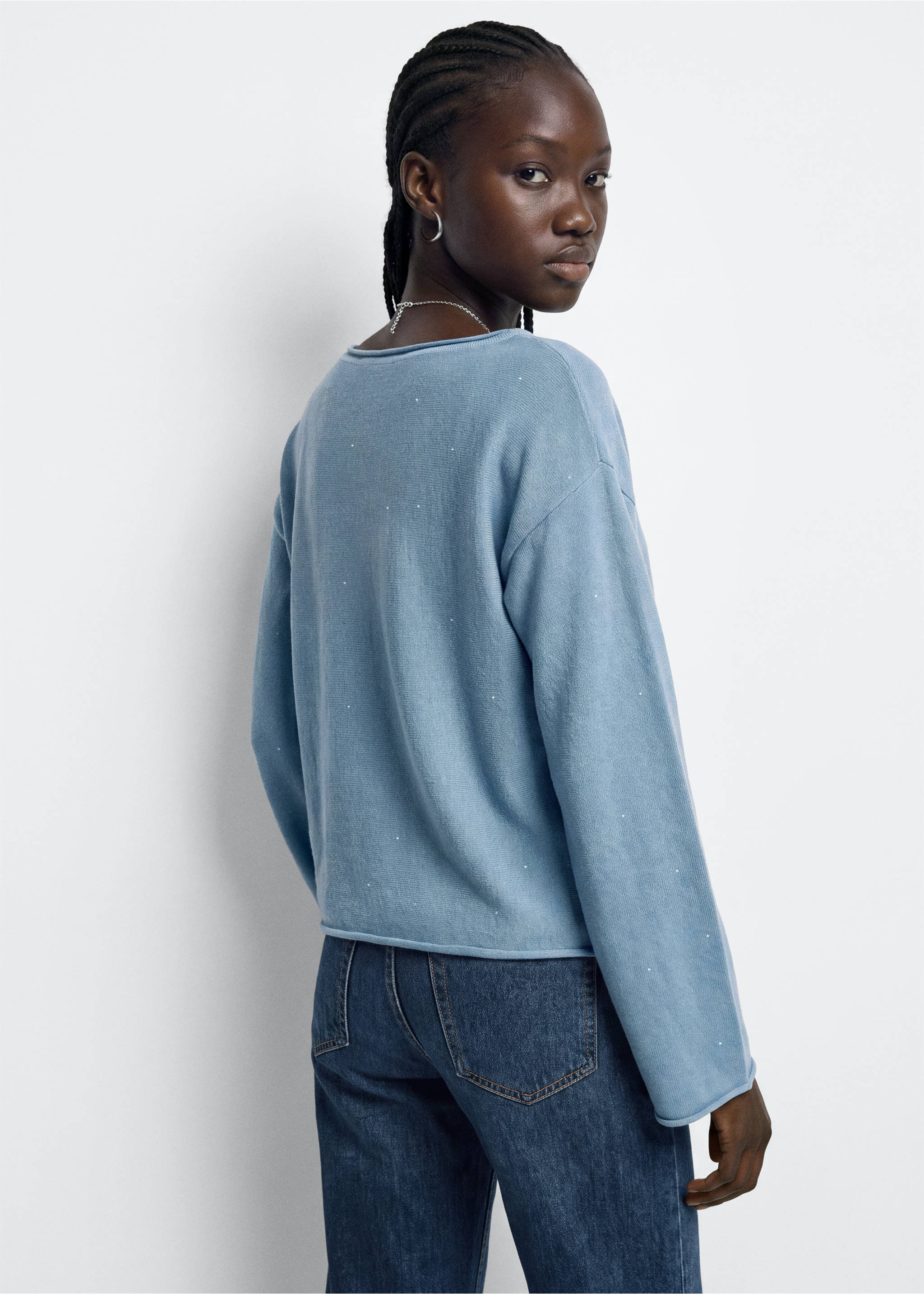Light blue knitted jersey with sparkles, long sleeves, and back view., Blue. Ref: 37026365-00.
