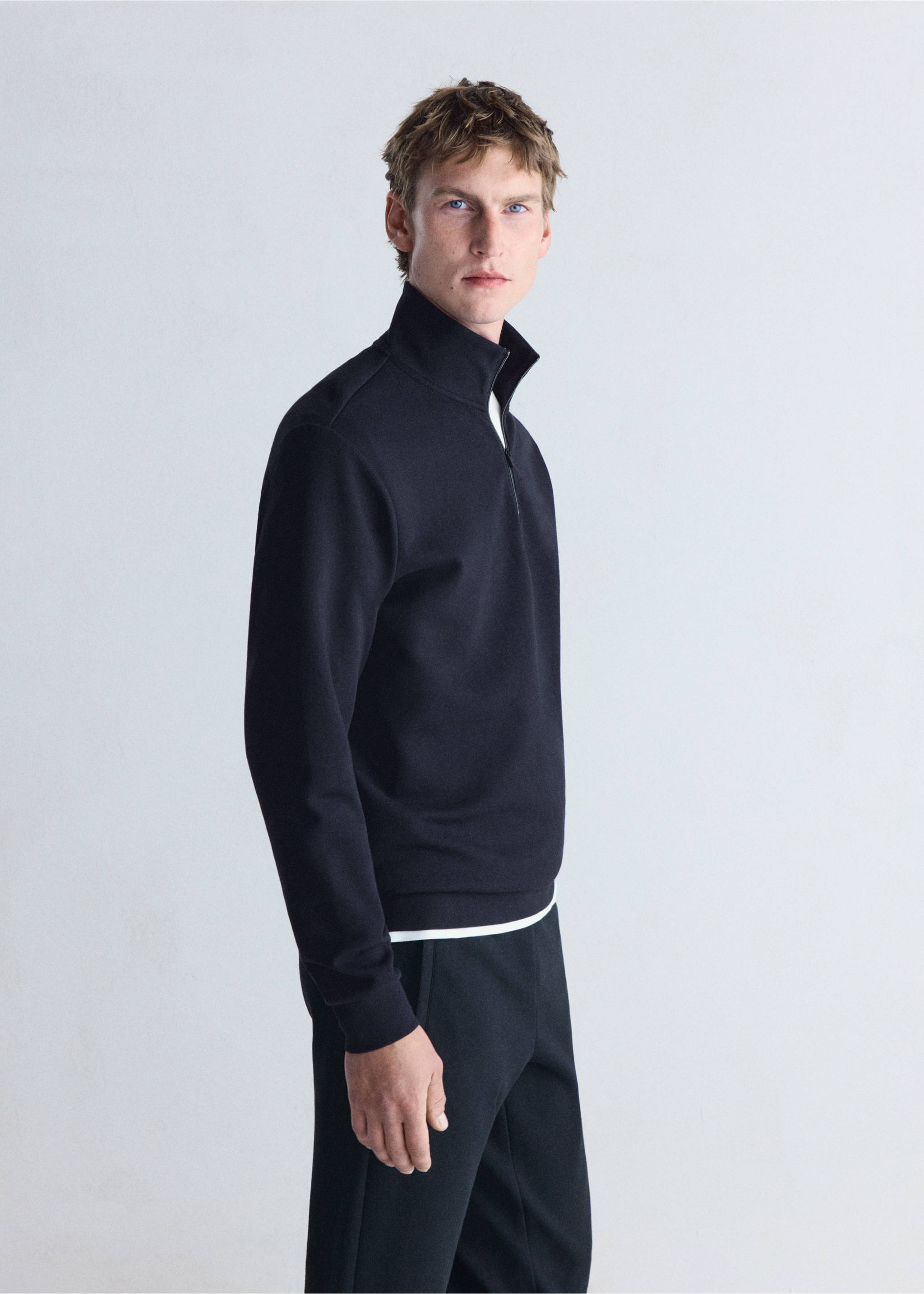 SWEATSHIRT VARESEZ - Détail de l'article 2, Bleu marine. Ref: 37026728-00.