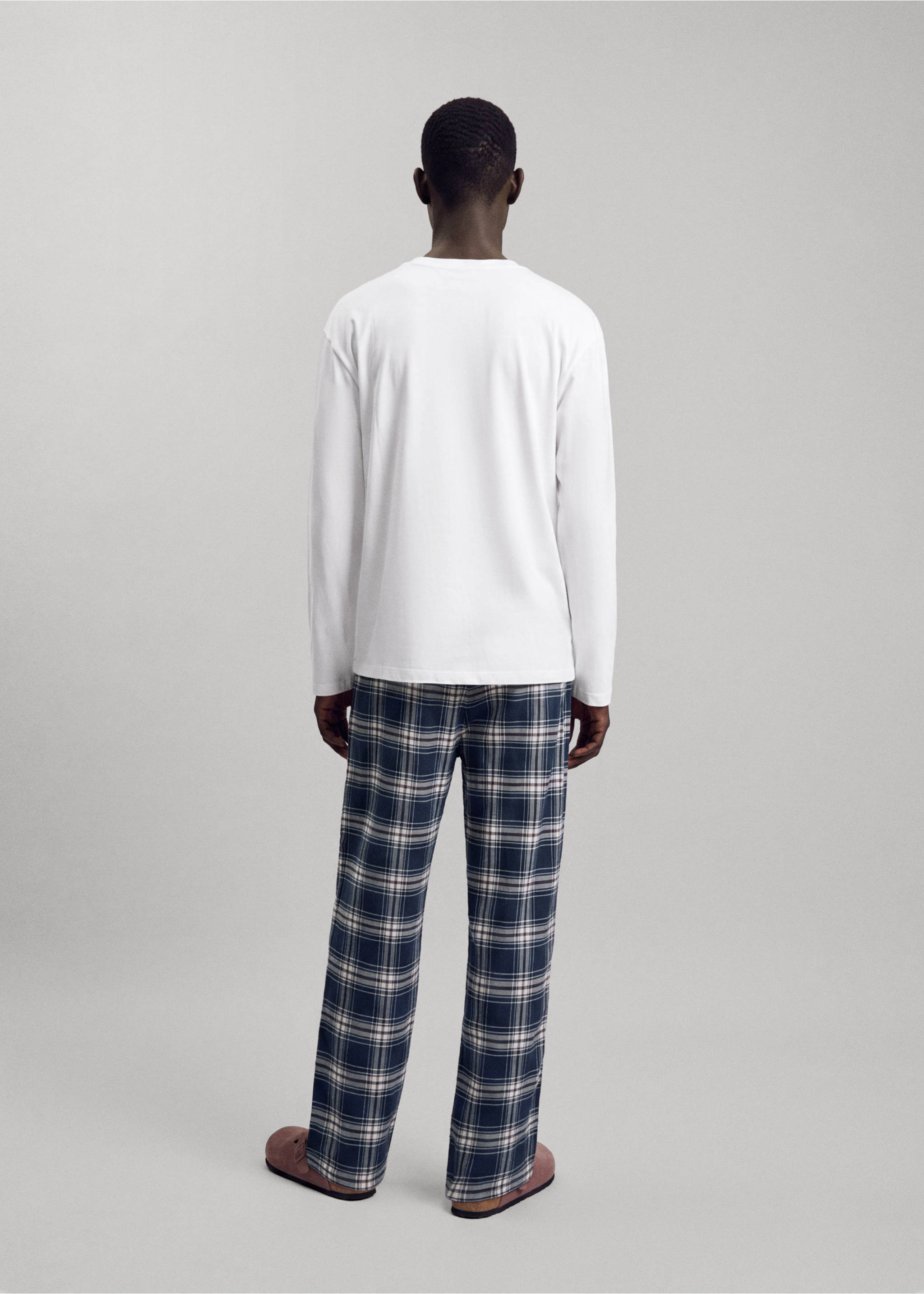 Full cotton check pyjamas - Reverse of the article, Navy. Ref: 37026731-00.