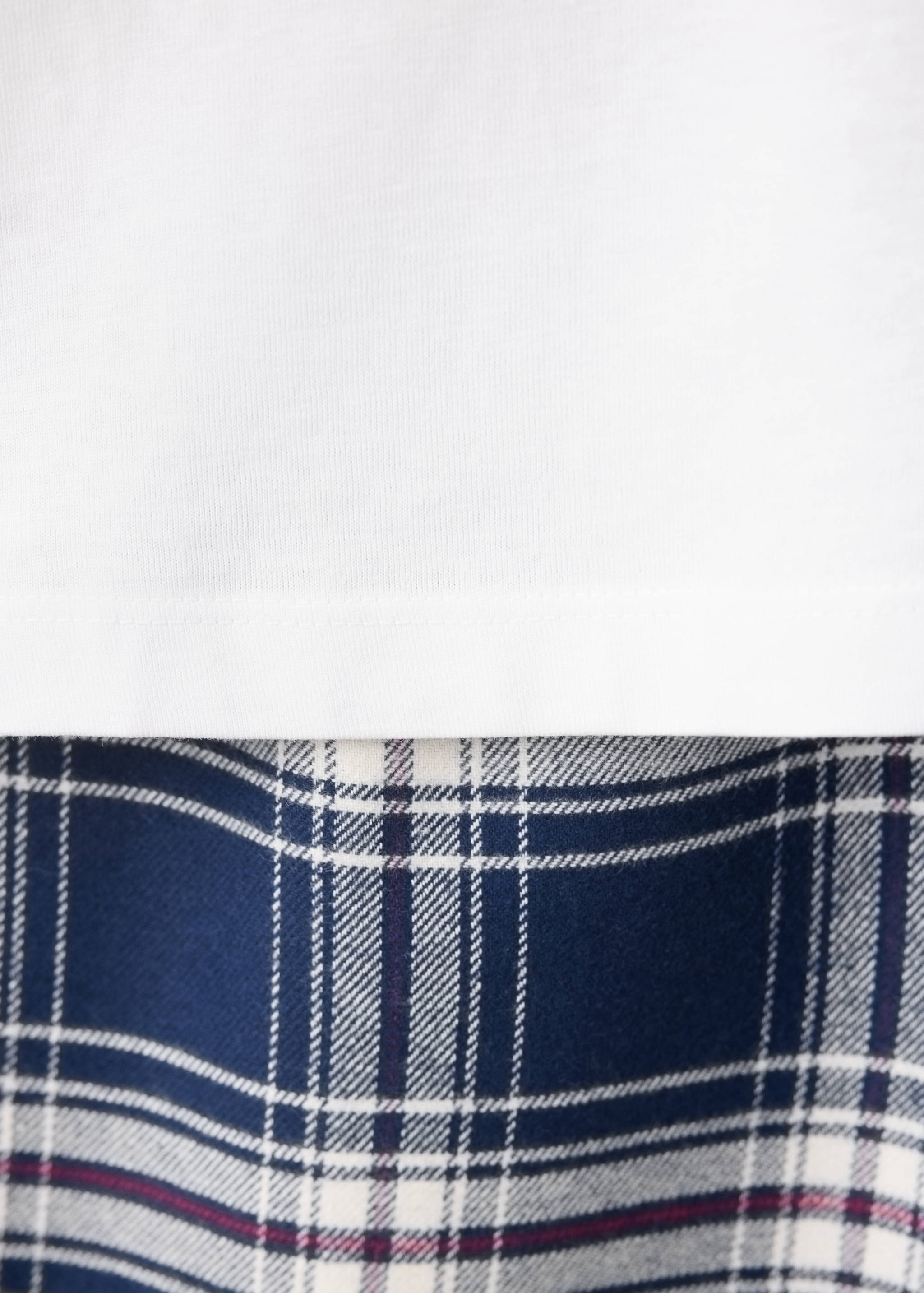 Full cotton check pyjamas - Details of the article 0