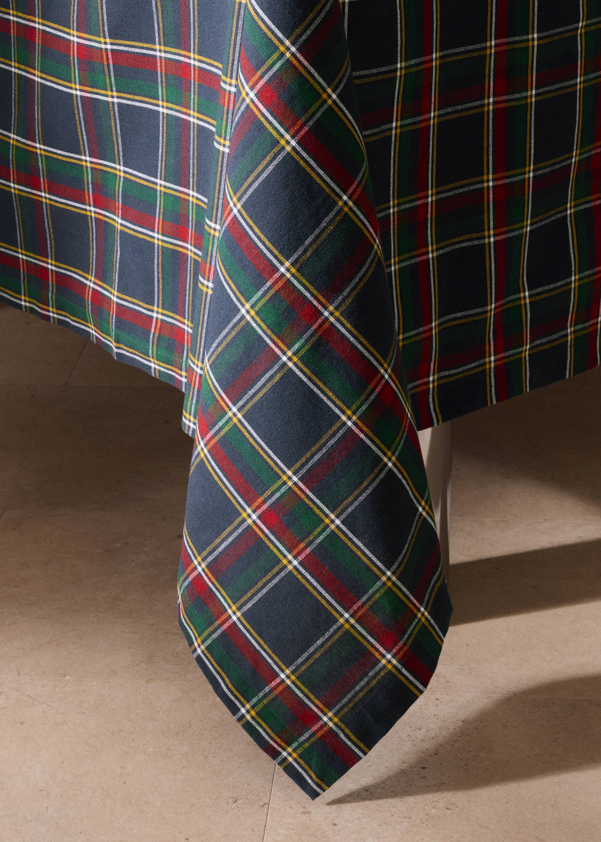 Navy blue tartan check tablecloth featuring red, green and yellow stripes., Blue. Ref: 37026735-00.