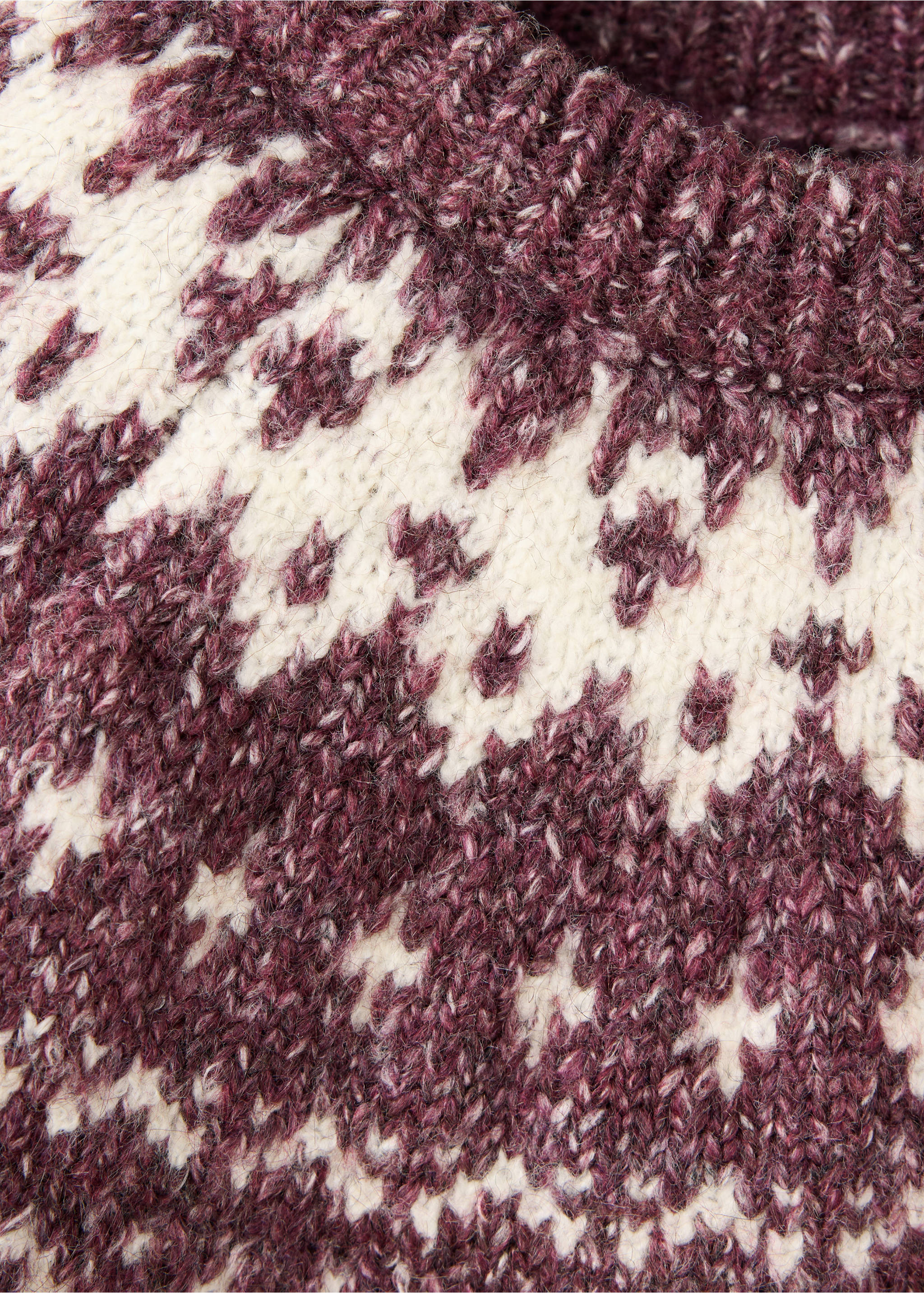 Burgundy and cream fair isle knit jumper detail., Maroon. Ref: 37027125-00.