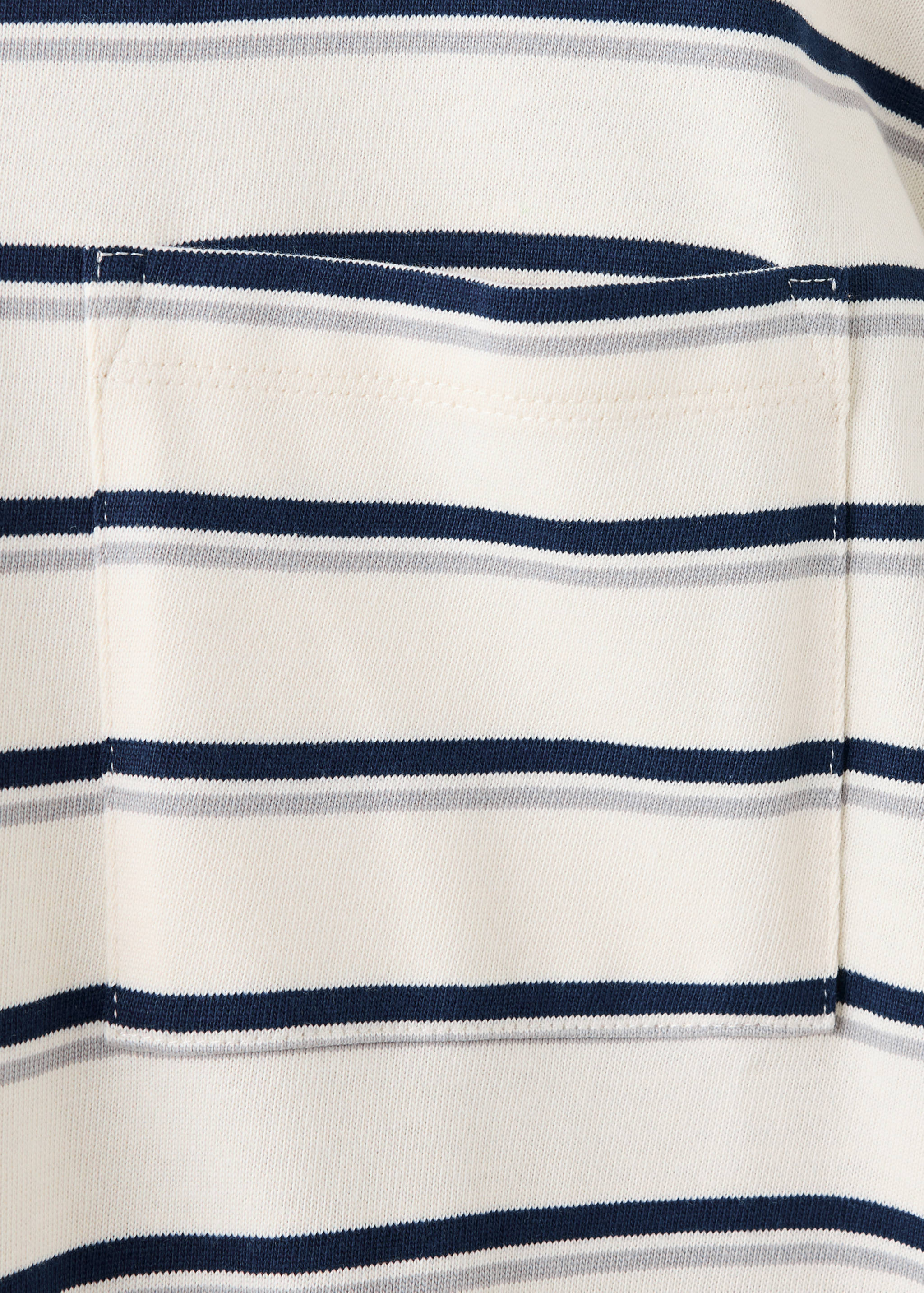 Oversized striped T-shirt - Details of the article 0