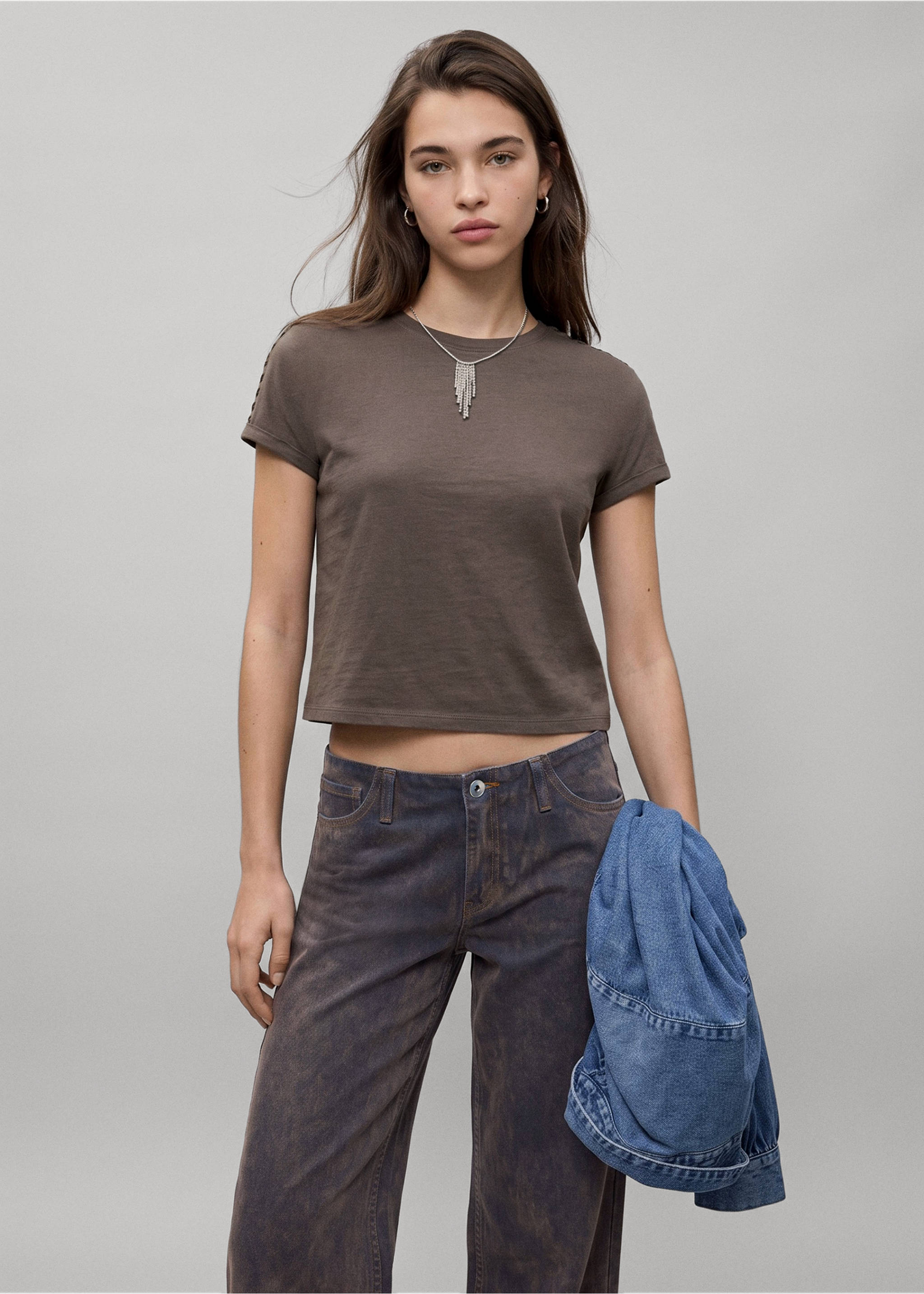 T-shirt coton manches courtes - Plan moyen, Marron. Ref: 37027138-00.