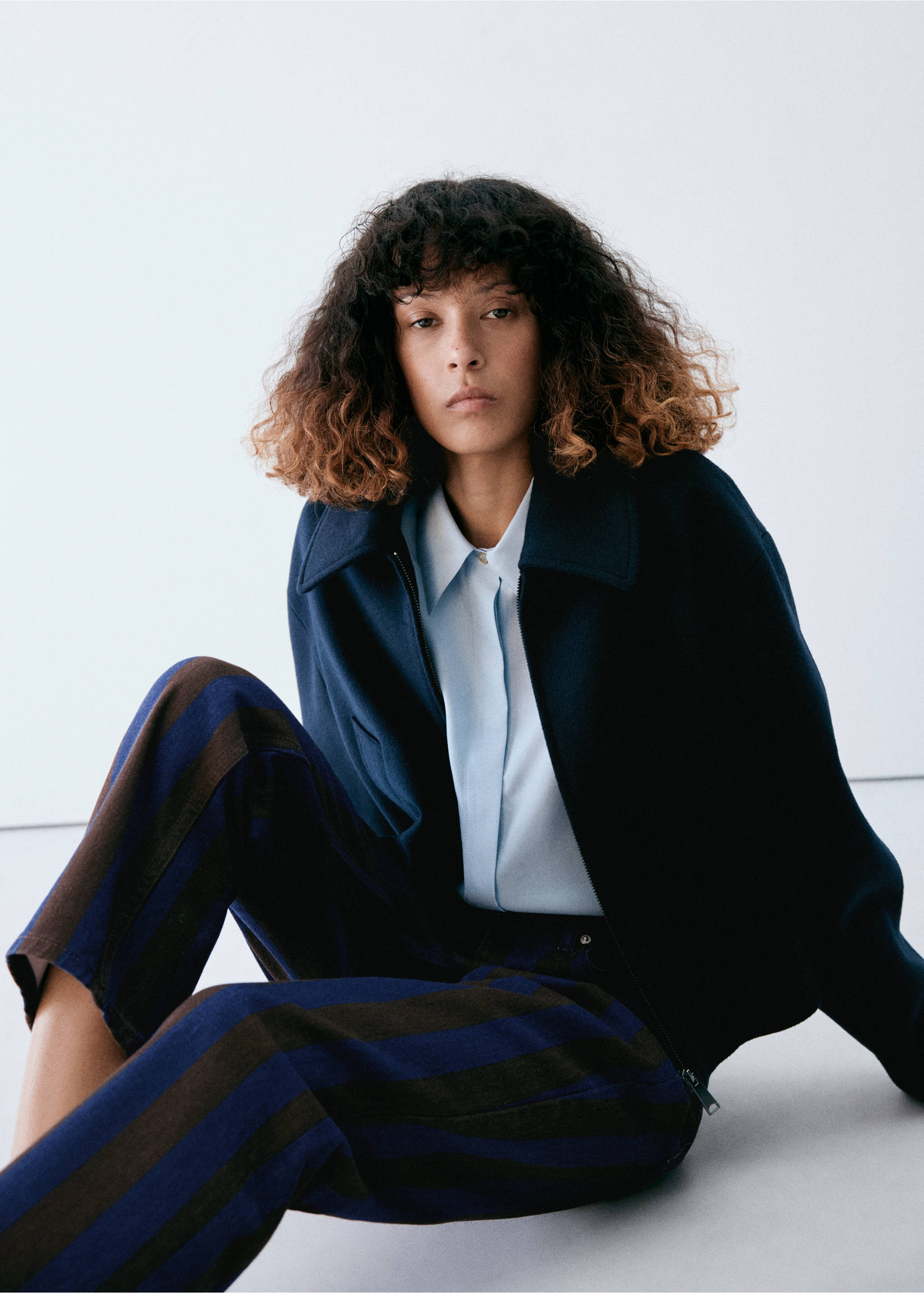 Jeans with stripes, regular waist - Details of the article 1, Blue. Ref: 37027141-00.
