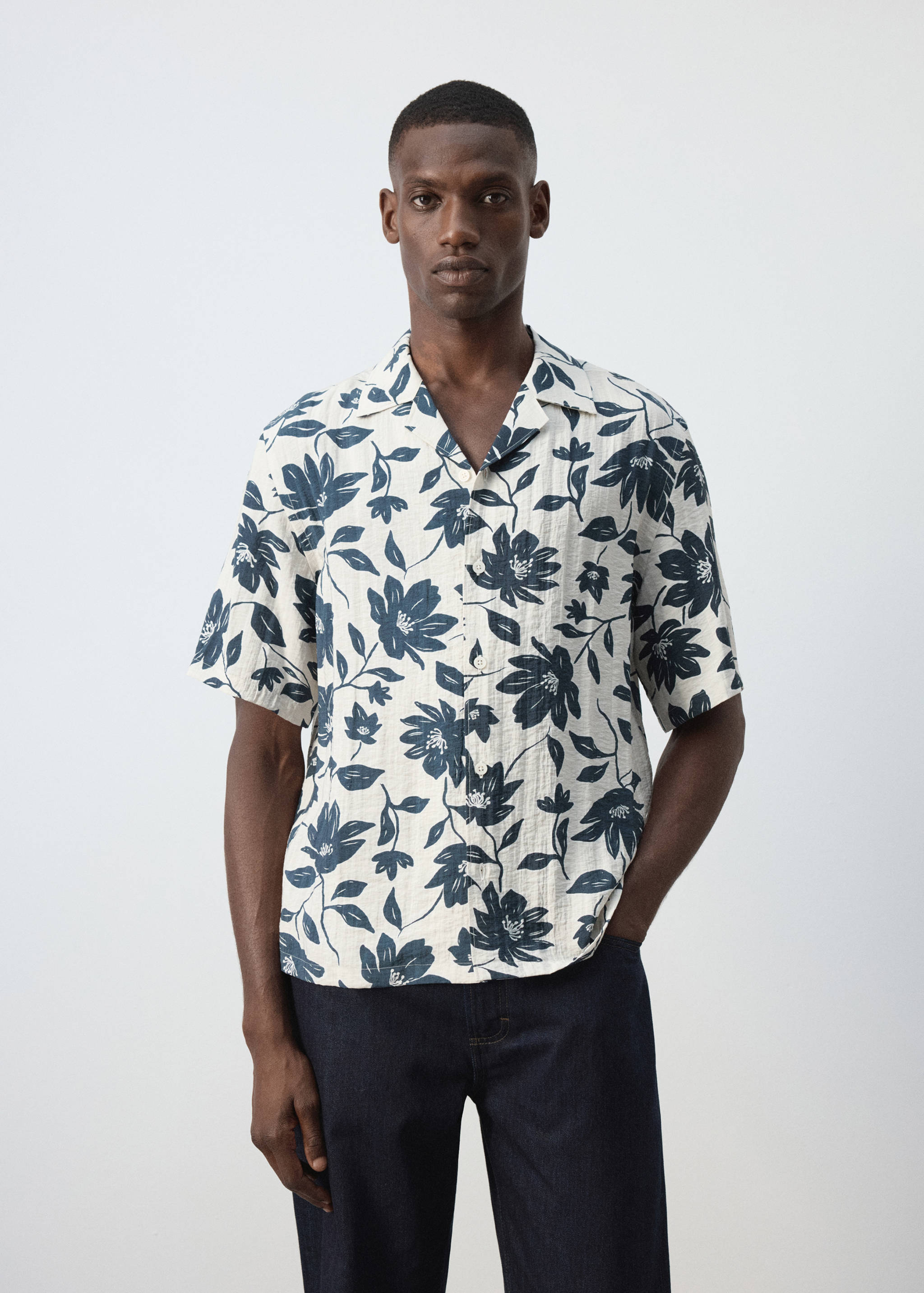 Chemise fluide imprimé fleuri - Plan moyen