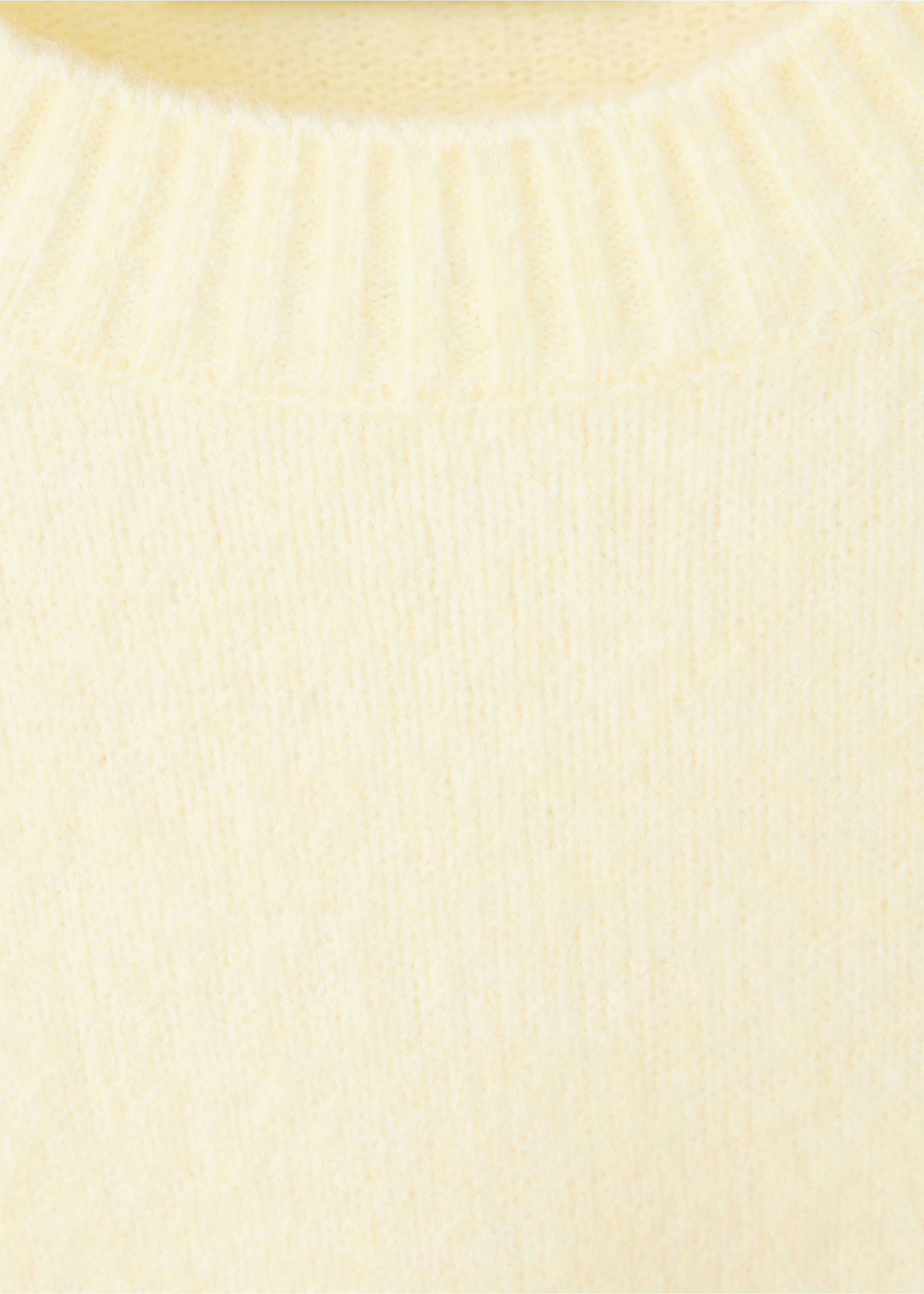 Round-neck knitted sweater - Details of the article 8, Pastel Yellow. Ref: 37027775-00.