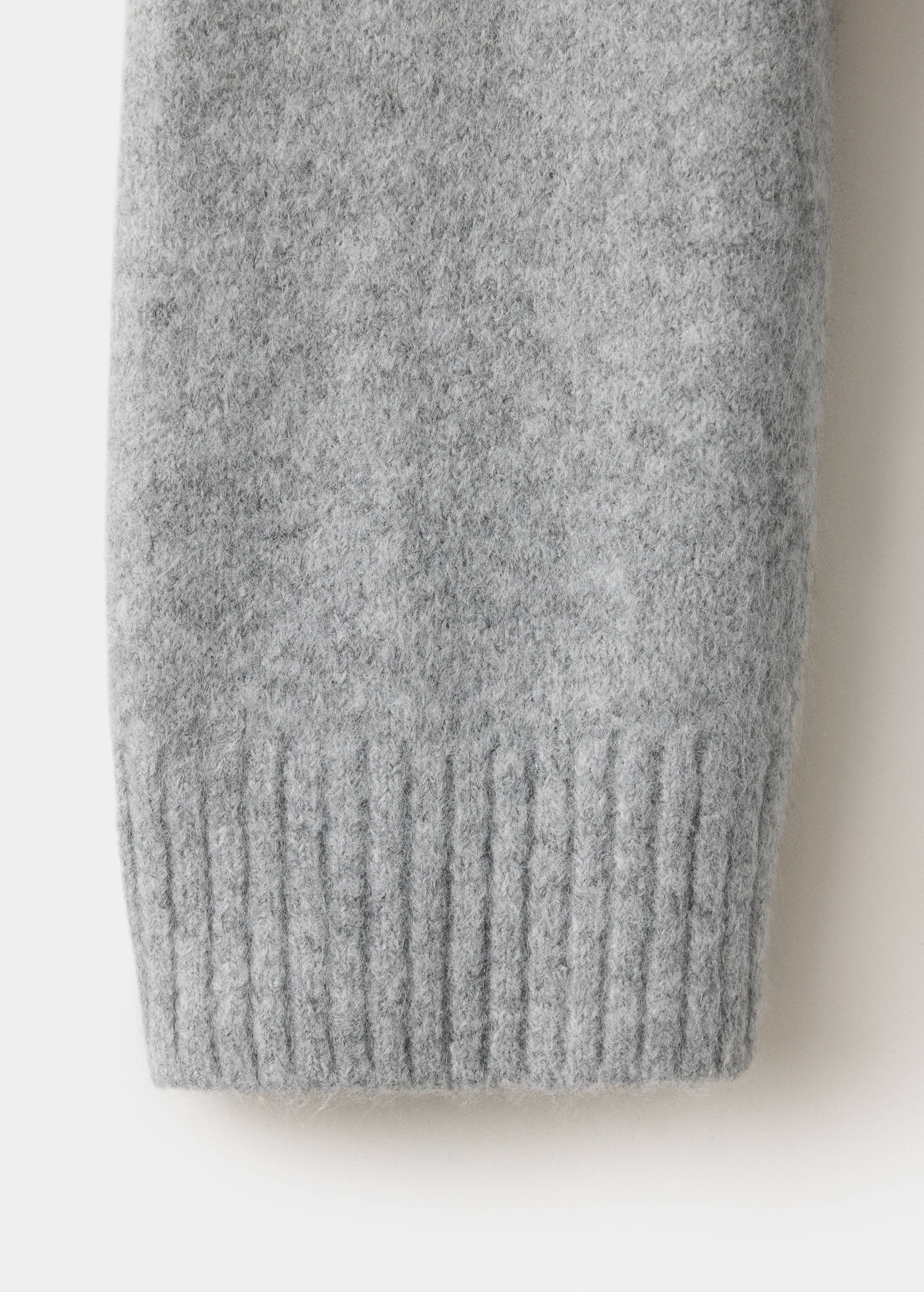 Round-neck knitted sweater - Details of the article 0
