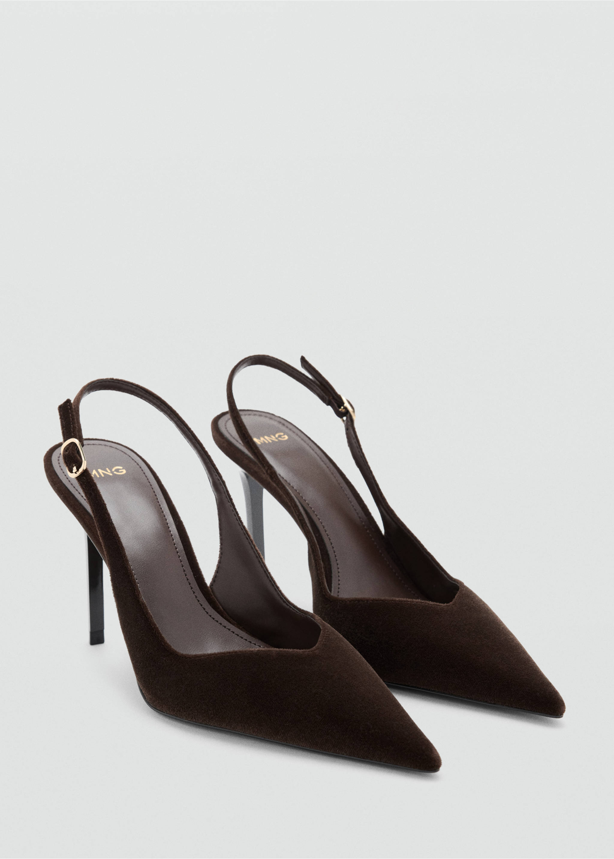 Dark brown pointed-toe slingback high heels with slender heels and gold-toned buckle details., Chocolate. Ref: 37027778-00.