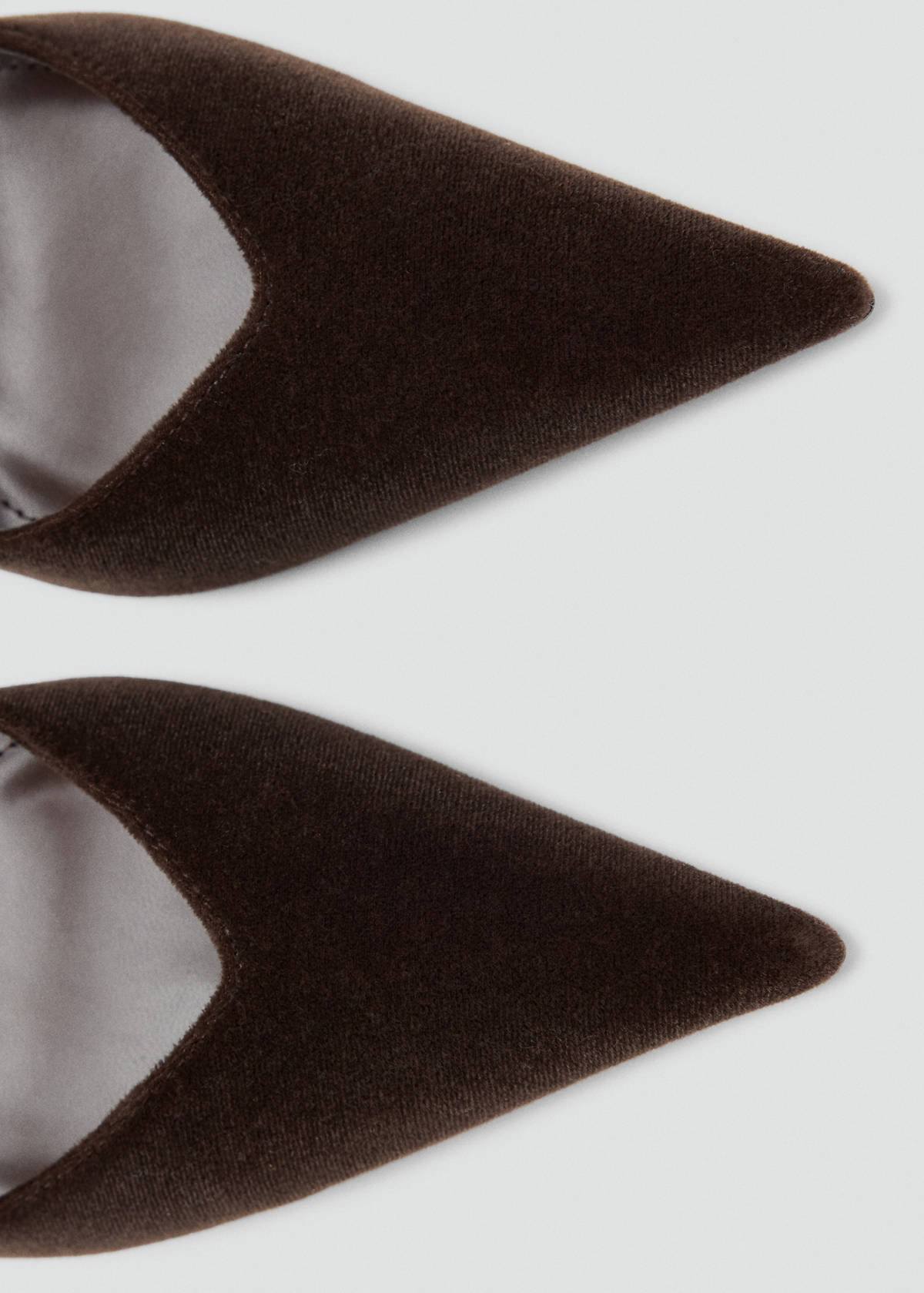 Velvet stiletto heel shoe — Chocolate