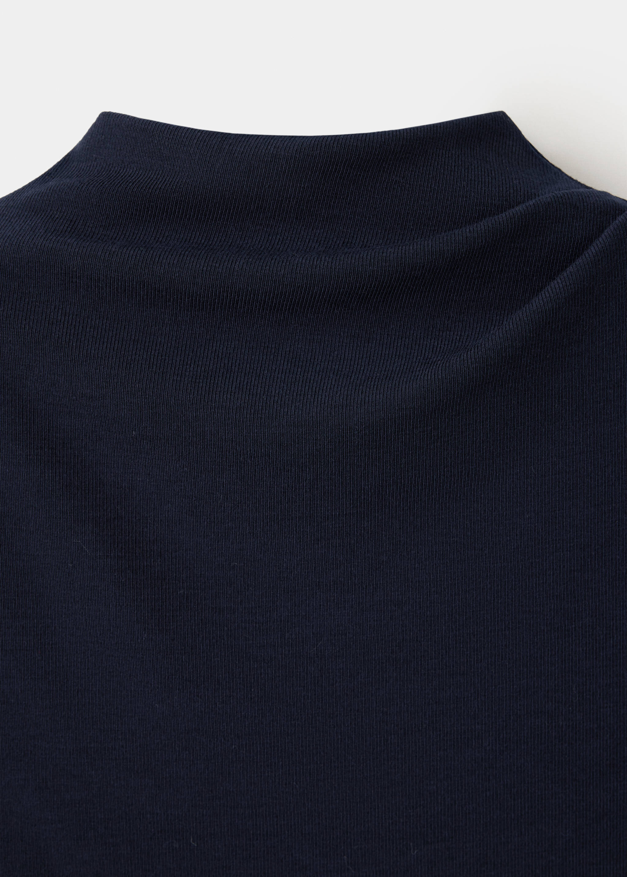 TOP ALORA - Details of the article 0
