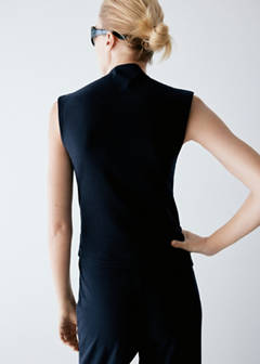 Asymmetrical ribbed knit top — Navy 14