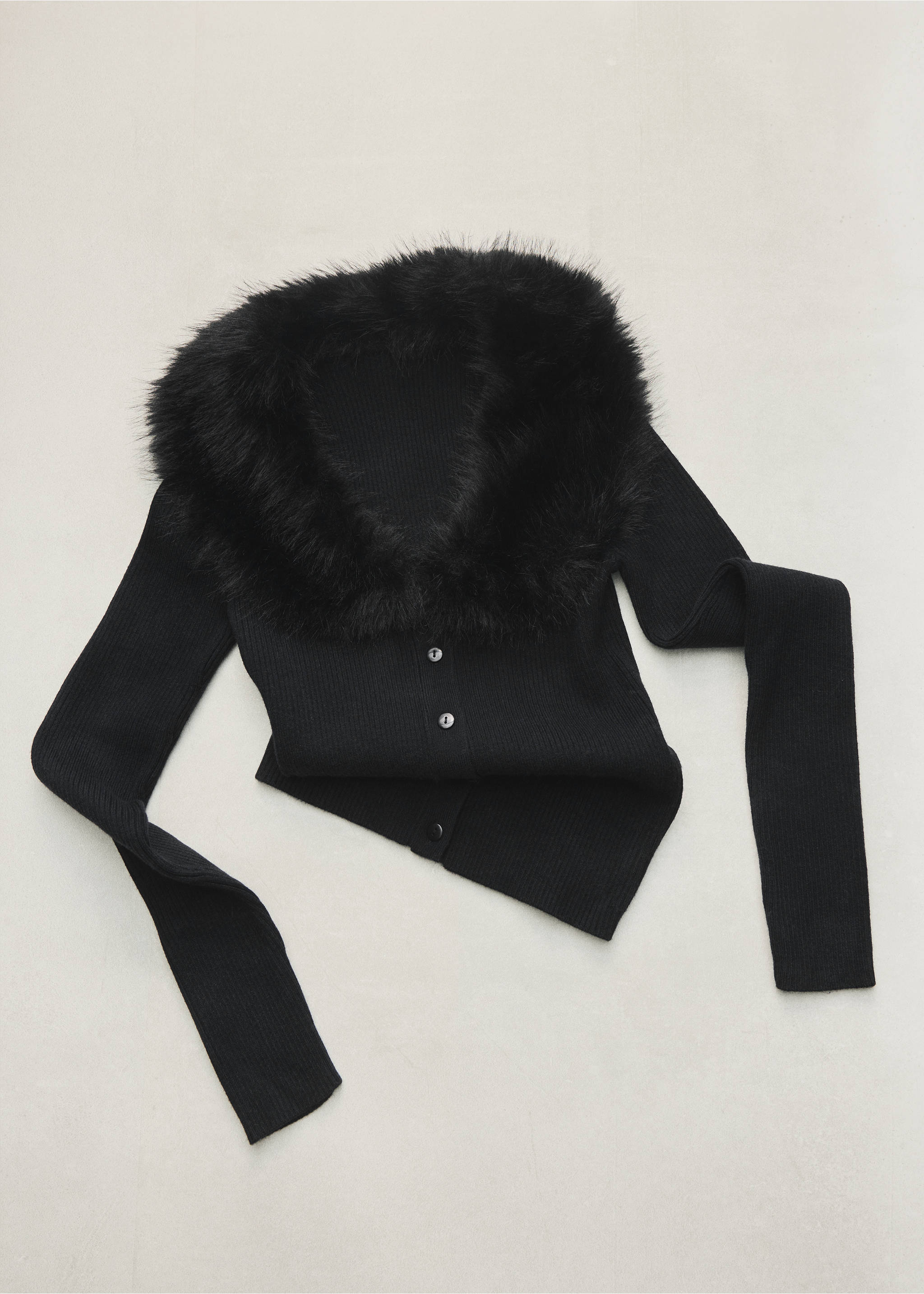 Cardigan detachable fur-effect collar - Details of the article 5, Black. Ref: 37027789-00.