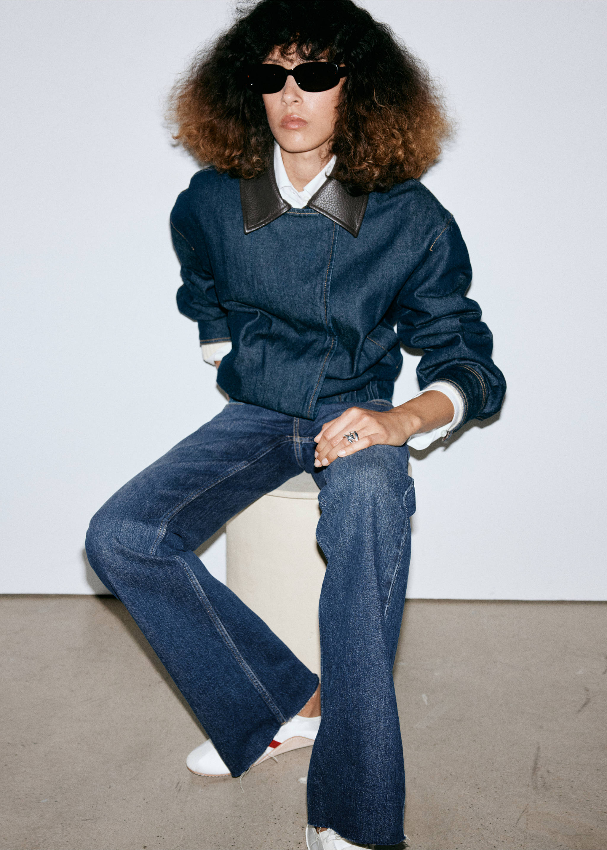 Dark denim jacket with a brown collar and matching denim trousers., Dark Blue. Ref: 37027793-01.