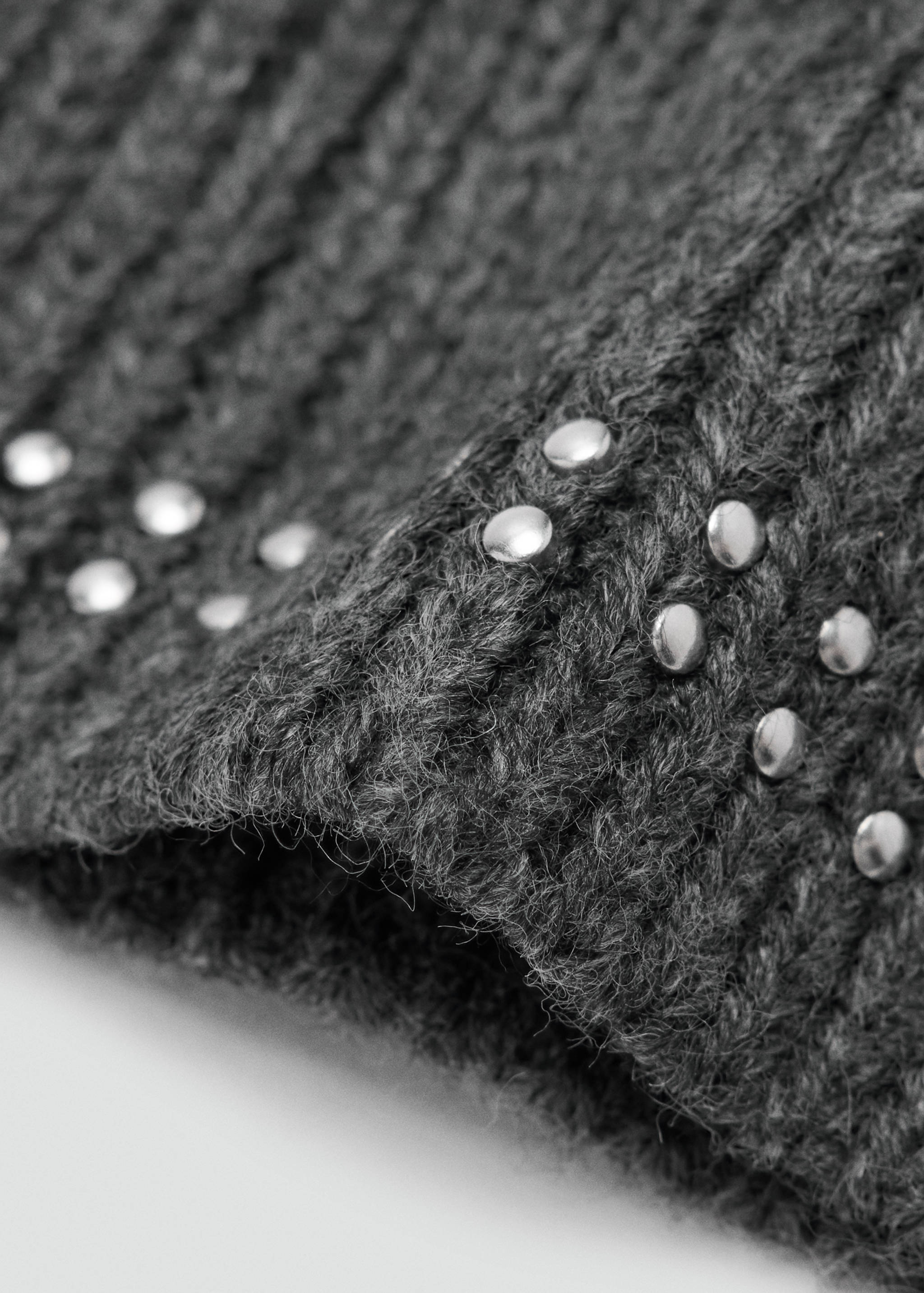 Bonnet en maille à clous - Détail de l'article 8