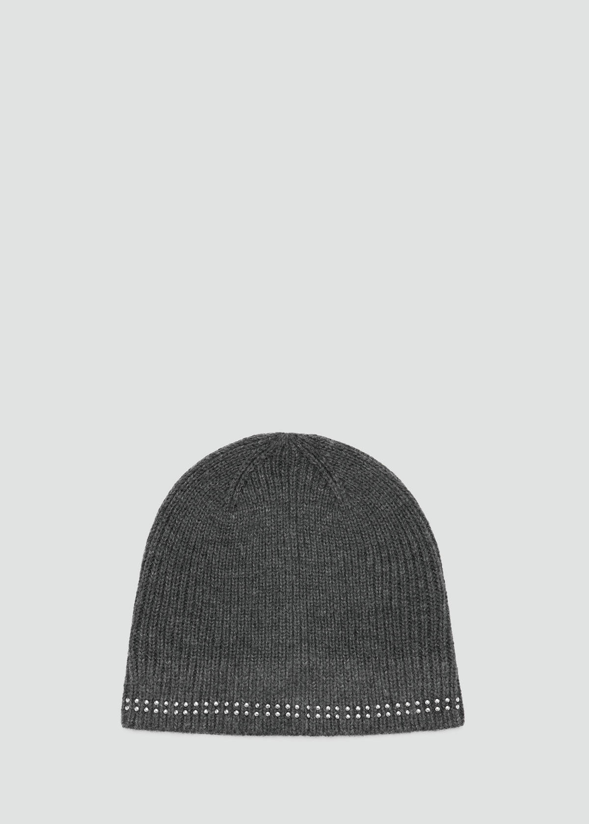 Studded knit beanie — Charcoal