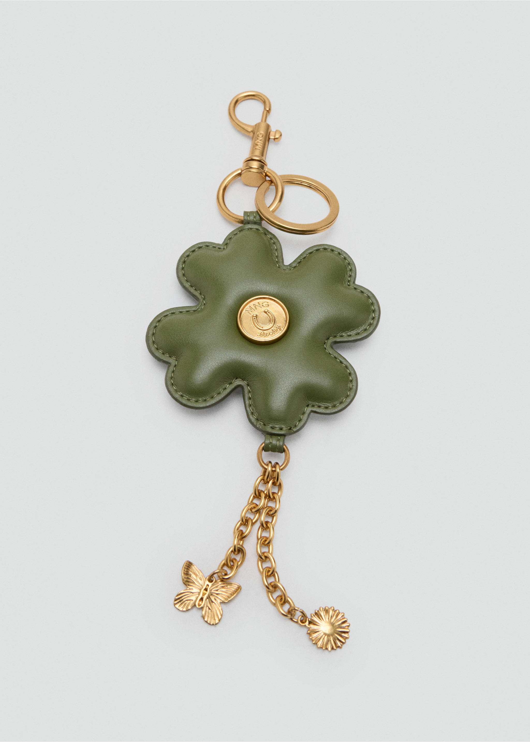 Green clover keychain with gold-tone hardware, butterfly charm, and chain details., Khaki. Ref: 37027809-00.