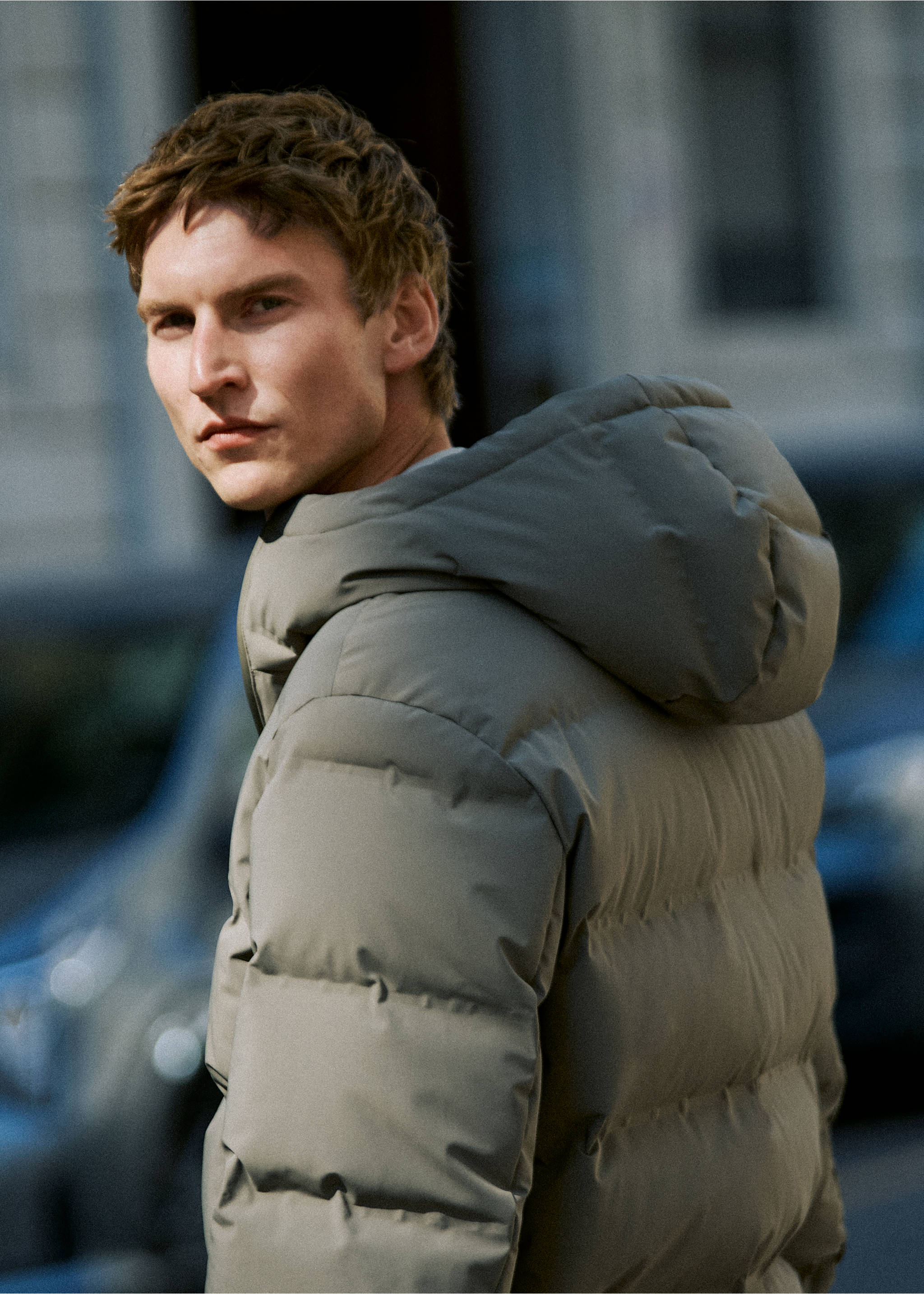 Waterproof quilted down-filled anorak - Details of the article 5, Medium Brown. Ref: 37027885-00.