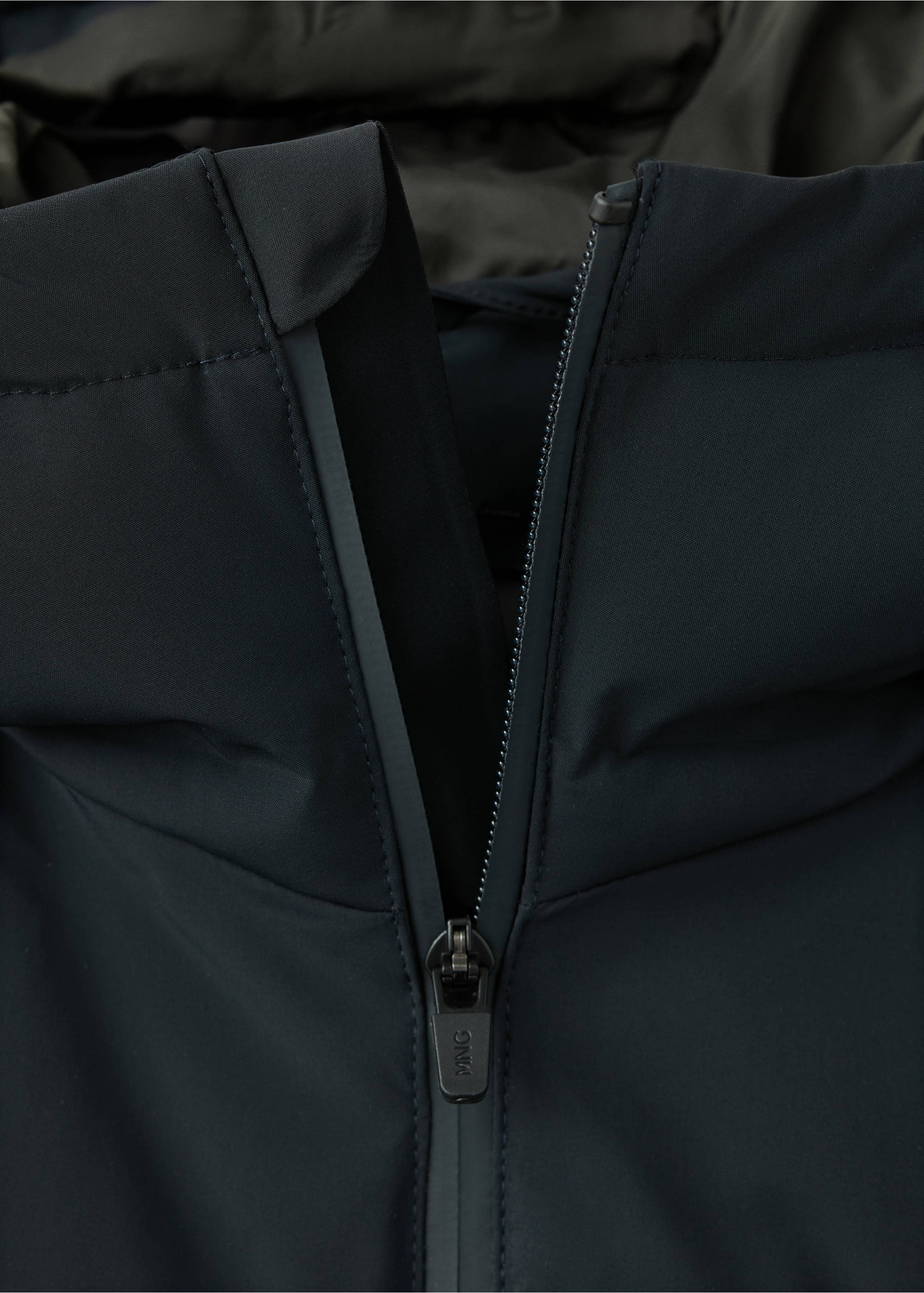 Anorak matelassé rembourré de duvet, imperméable - Détail de l'article 8, Bleu nuit. Ref: 37027885-00.