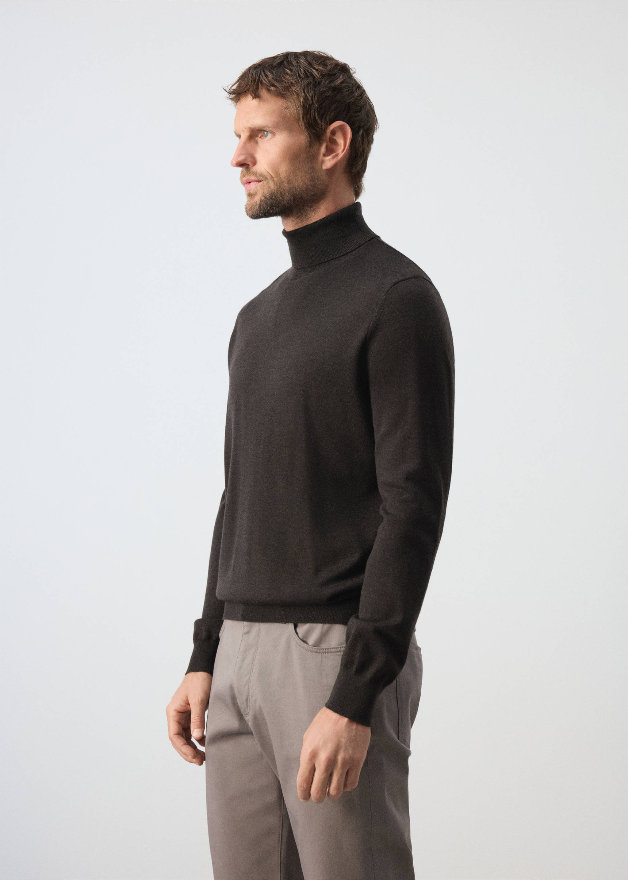 Sweater willyt - Details of the article 2, Chocolate. Ref: 37027889-00.