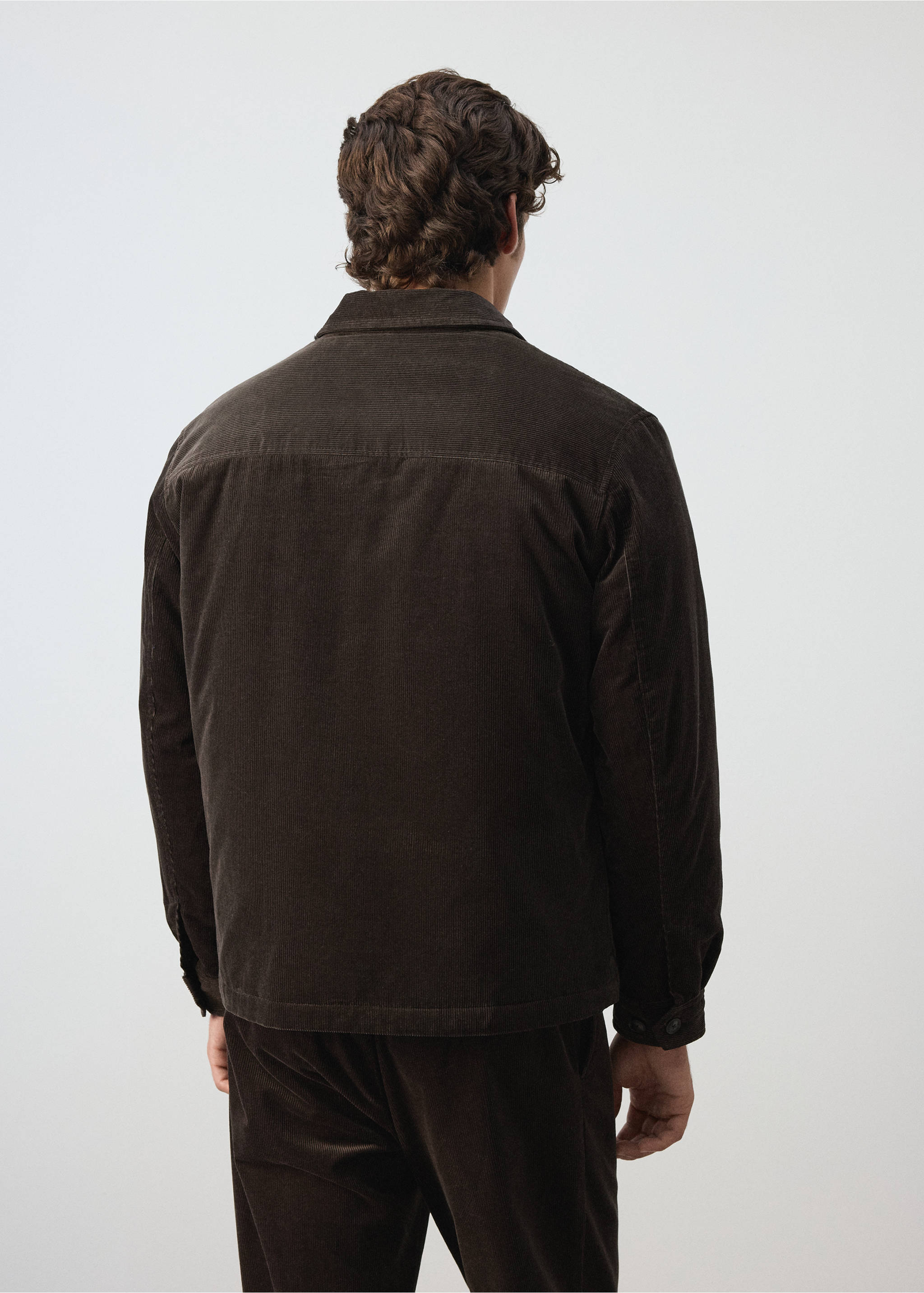 Dark brown corduroy jacket seen from the back, featuring a classic collar., Coffee. Ref: 37027891-00.