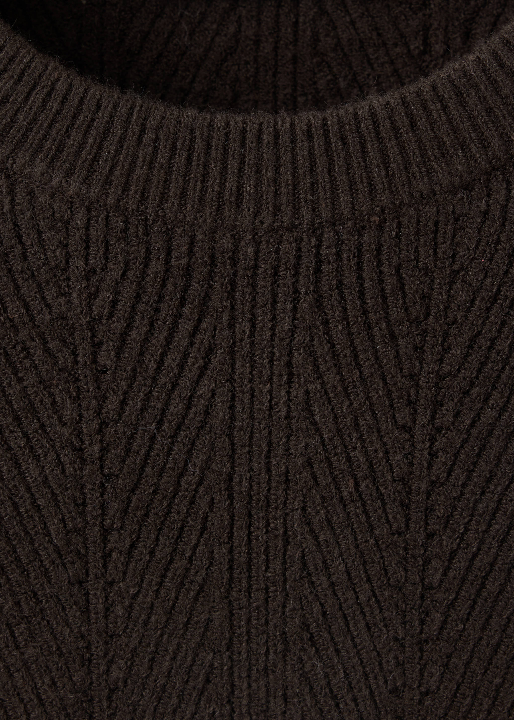 Structured knitted sweater - Details of the article 8