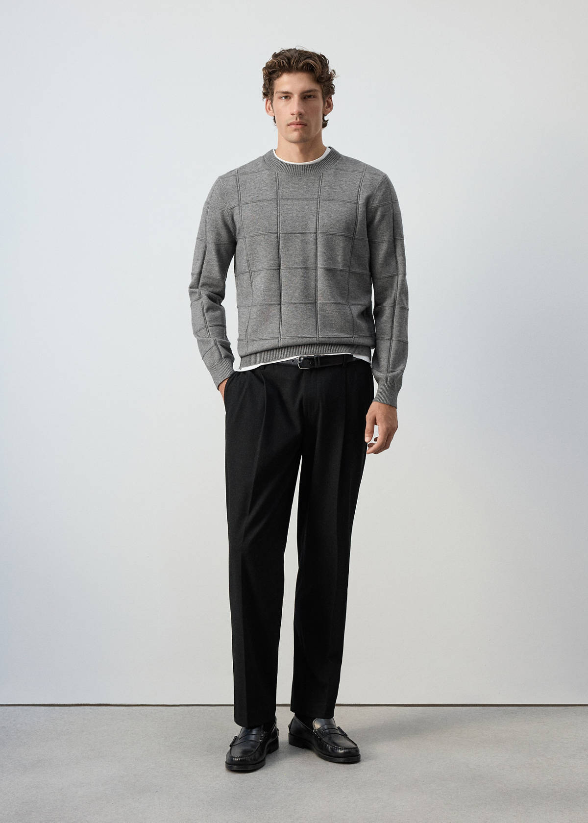 Structured knitted sweater — Medium Heather Grey