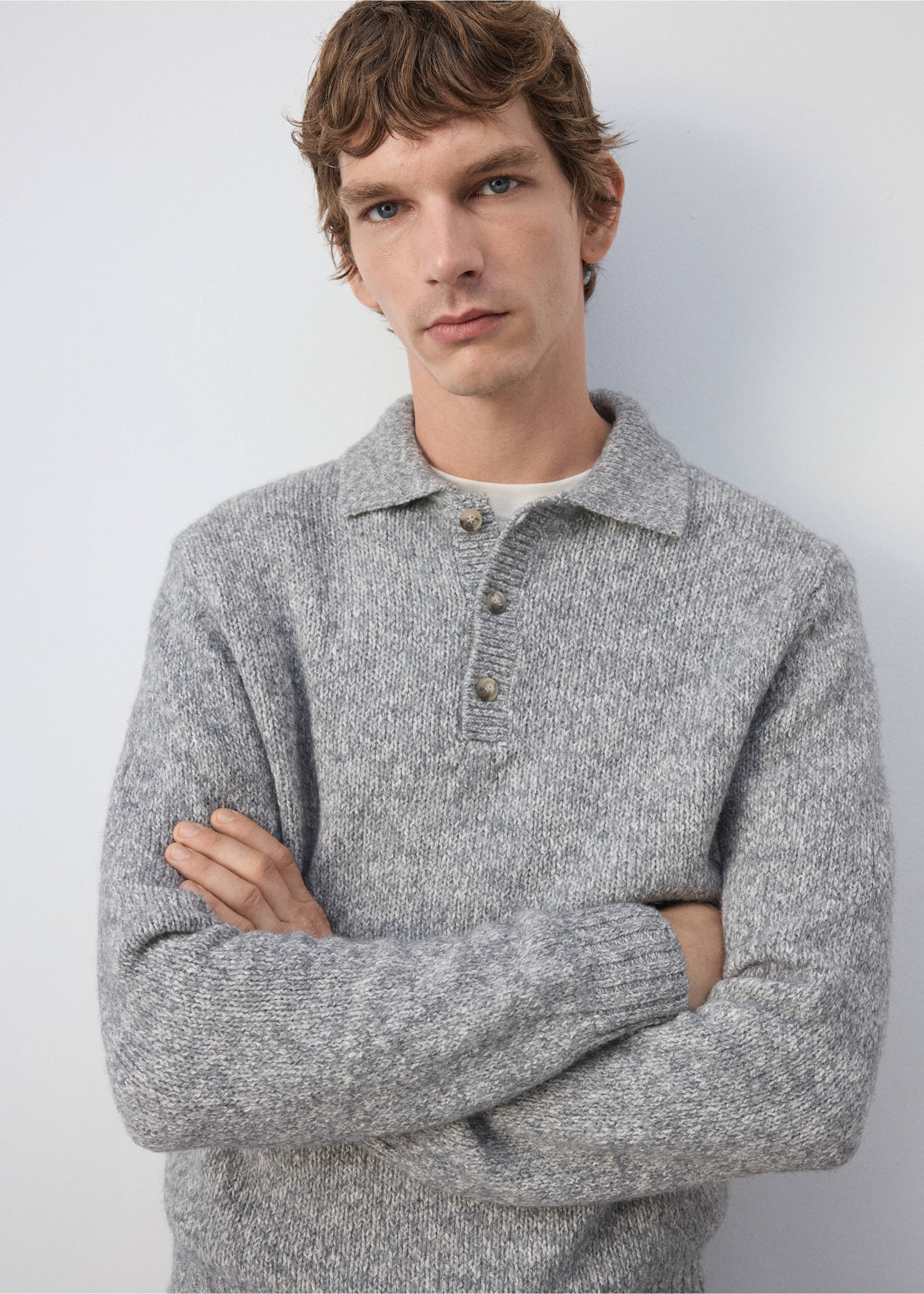 Grey melange knitted polo shirt with a buttoned placket and ribbed trims., Light Heather Grey. Ref: 37027919-00.