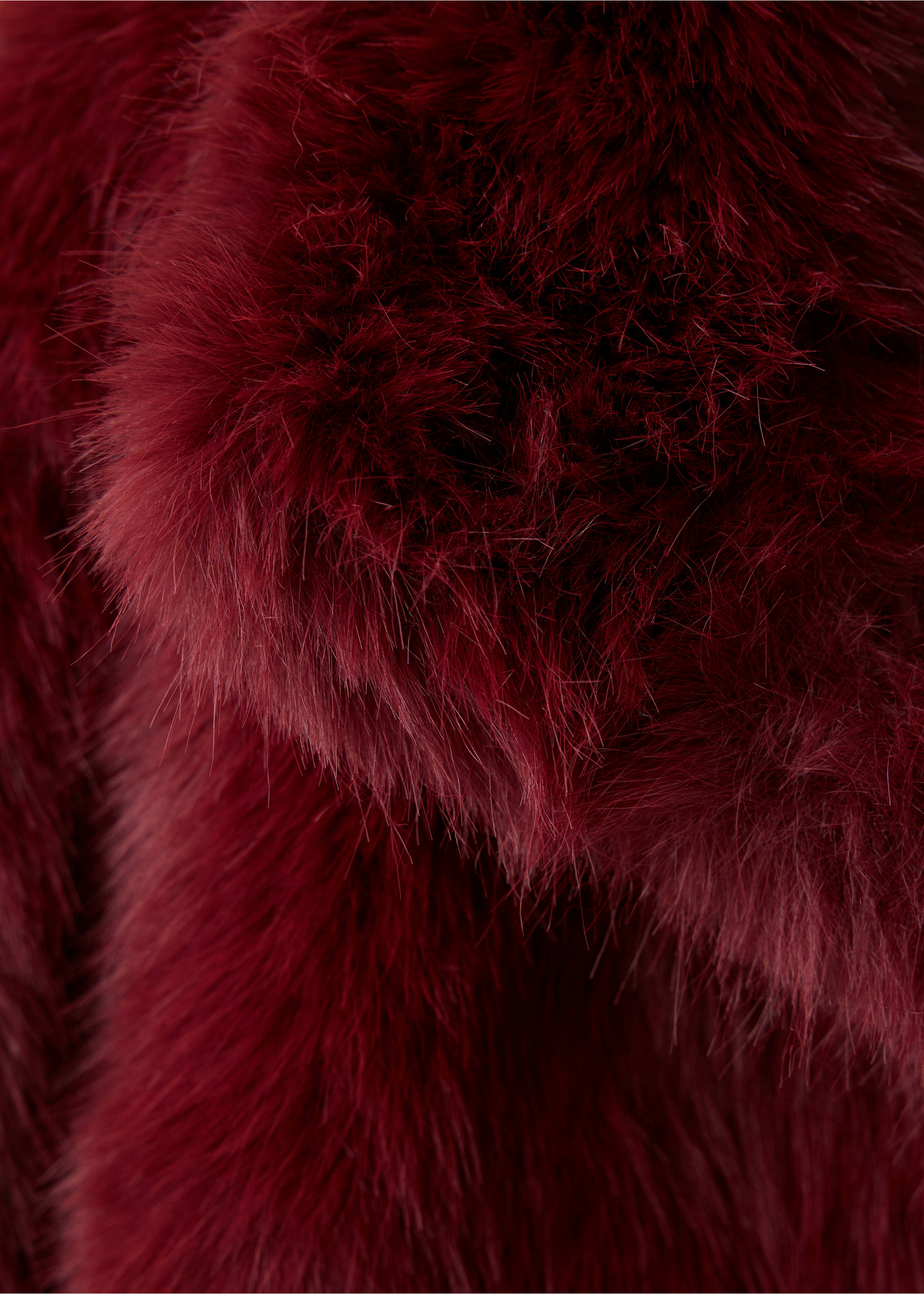 Manteau fausse fourrure à boutons - Détail de l'article 0, Rouge. Ref: 37027930-00.
