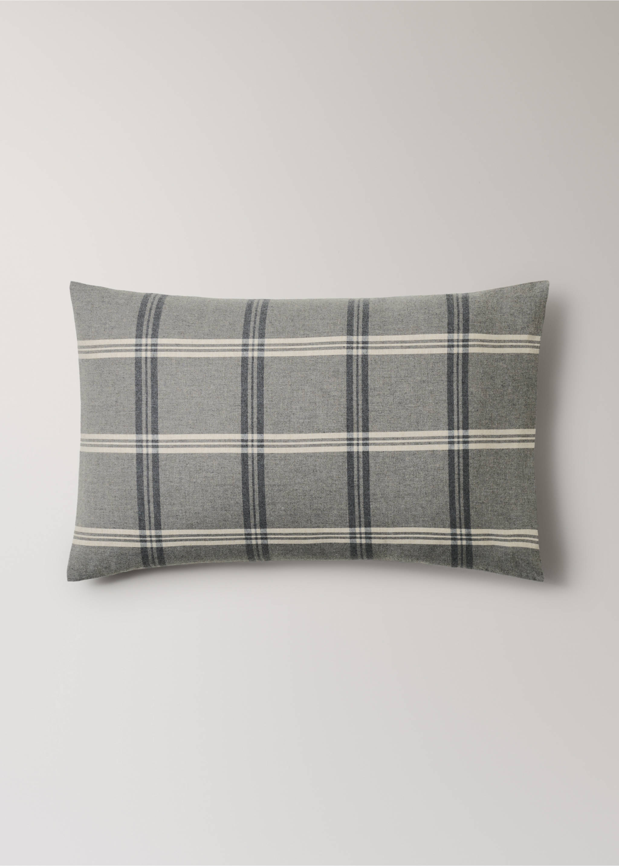 Grey plaid pillowcase with intersecting white and navy lines., Sand. Ref: 37028271-00.