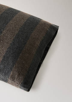Striped flannel pillowcase 45x110cm — Brown 3