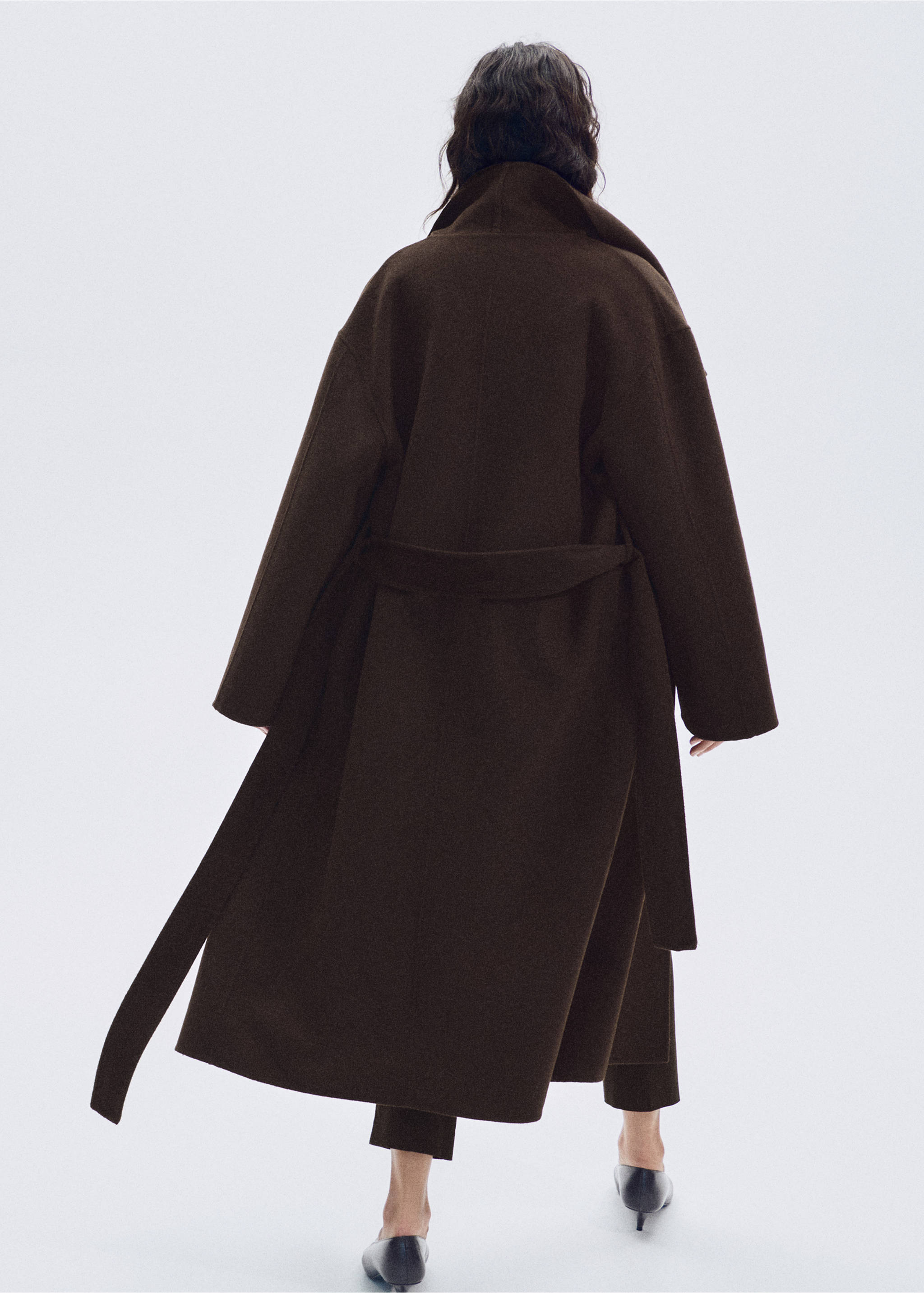 Woollen coat with belt - Reverse of the article, Chocolate. Ref: 37028279-00.