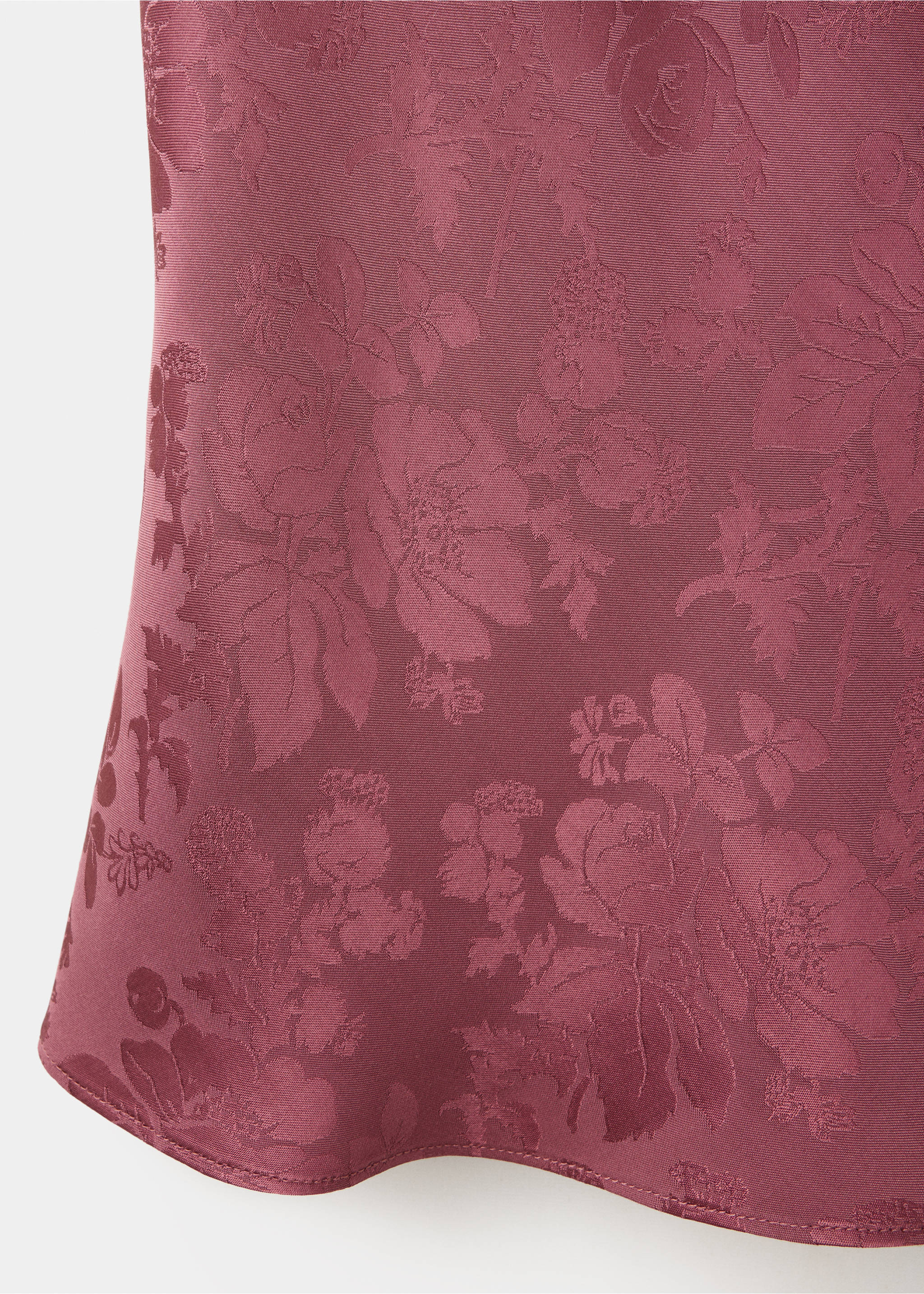 Close-up of a mauve pink blouse with tonal jacquard floral pattern., Pink. Ref: 37029122-00.
