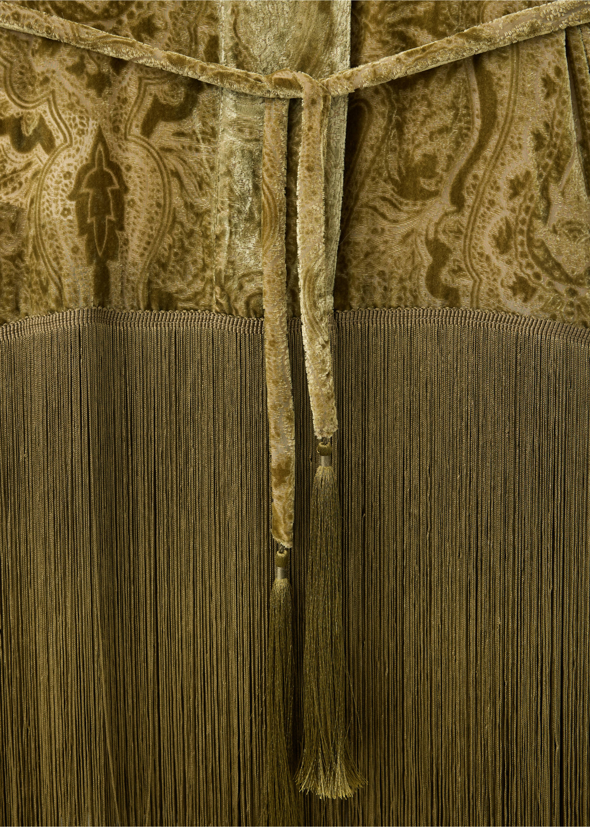 Green velvet paisley poncho detail with long fringe and tie, Green. Ref: 37029129-00.