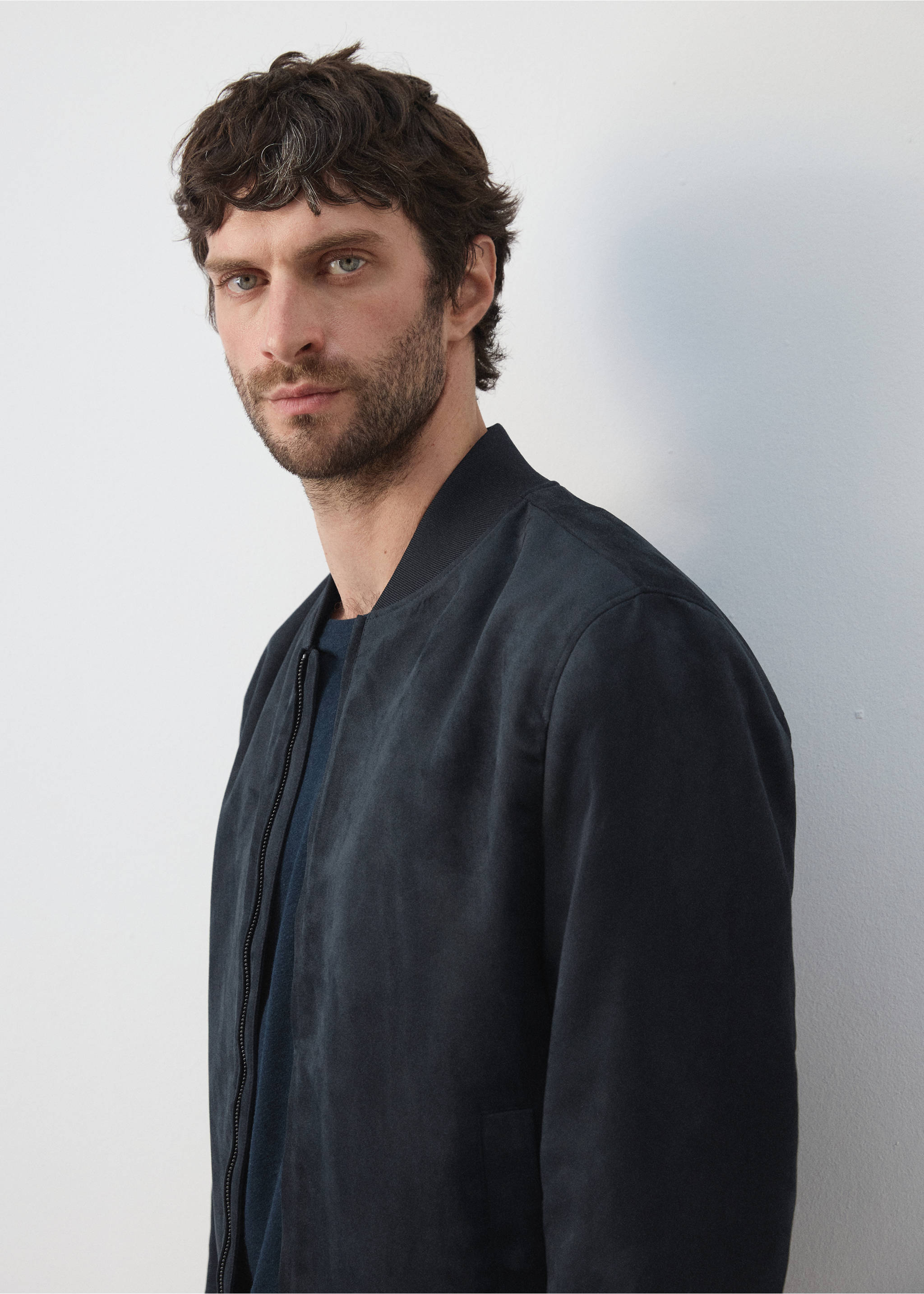 Suede-effect bomber jacket - Details of the article 1, Navy. Ref: 37031332-00.