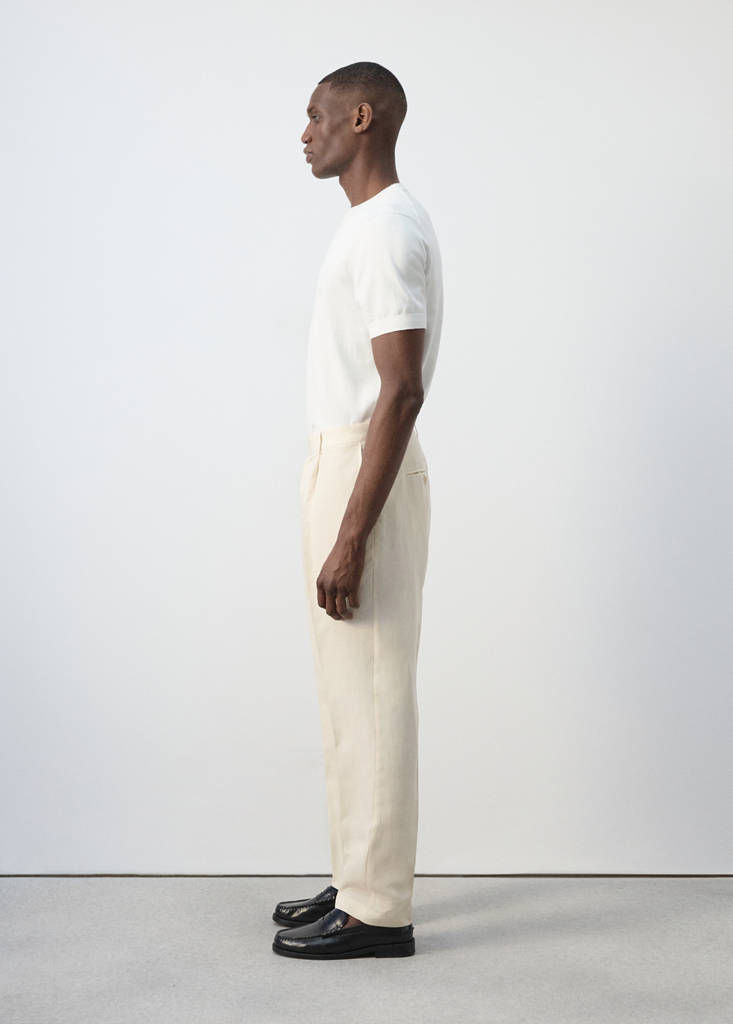 Regular fit trousers in a lyocell-linen blend — Ivory White