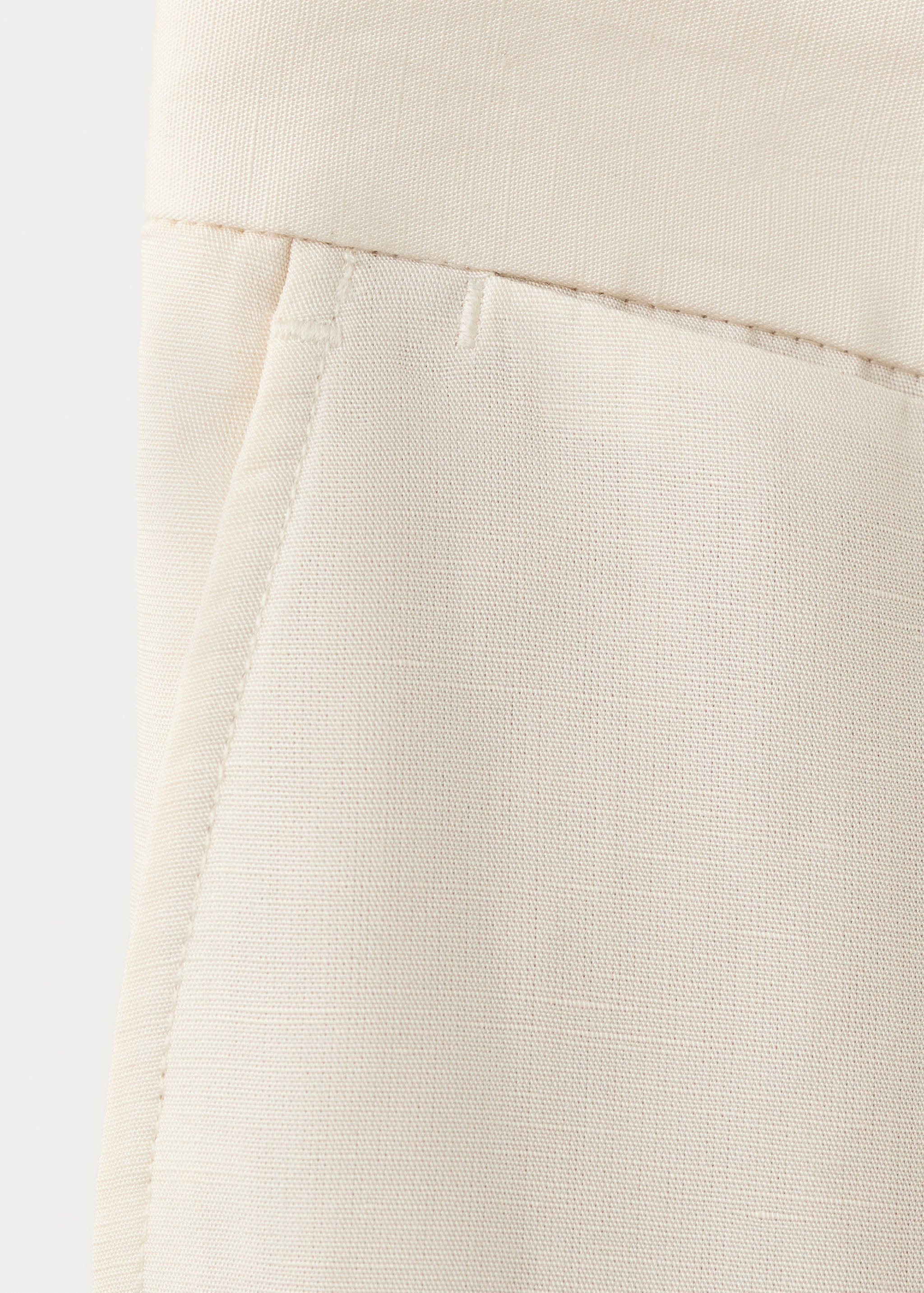 Regular fit trousers in a lyocell-linen blend - Reverse of the article