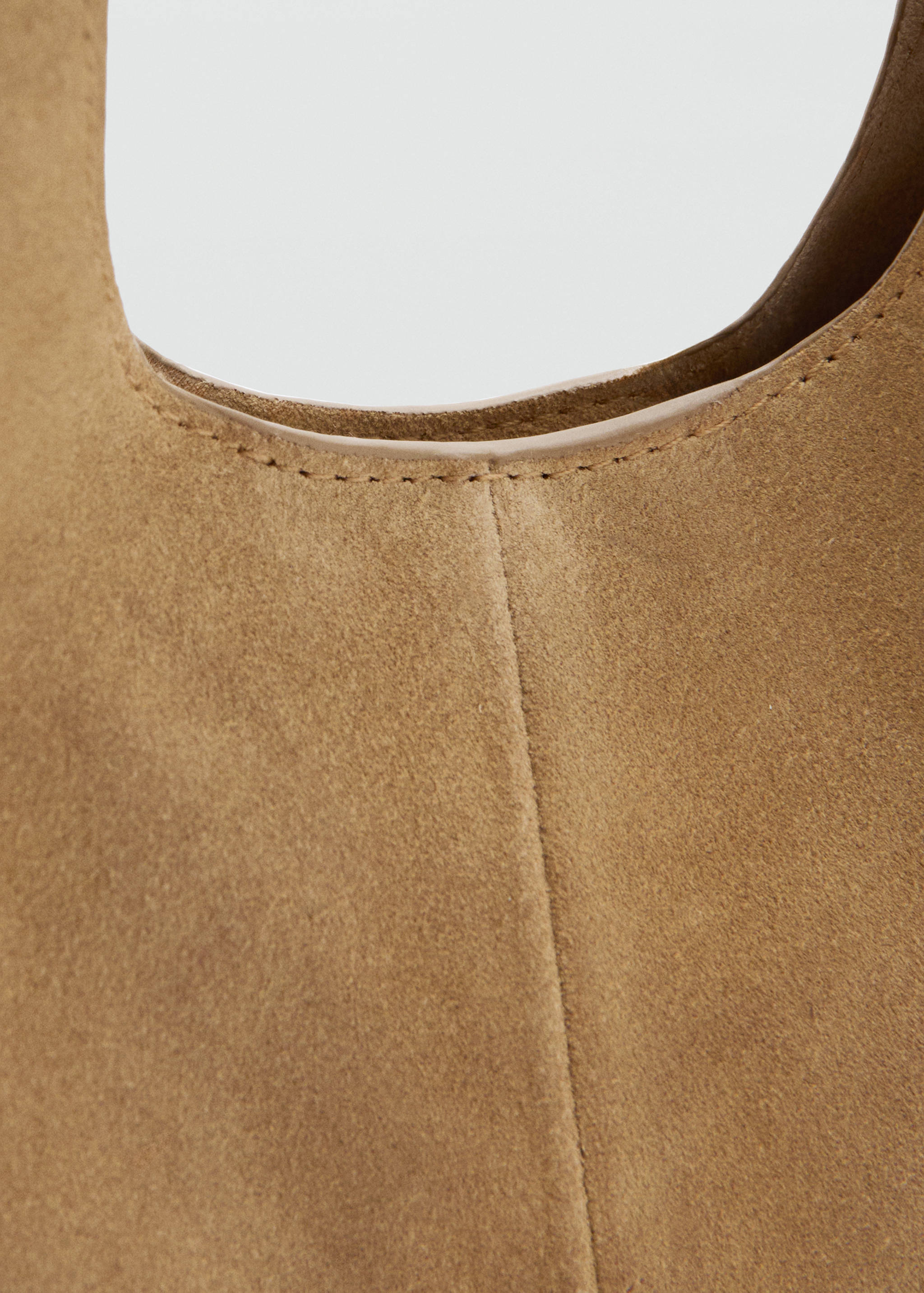 Small split leather bag - Details of the article 1