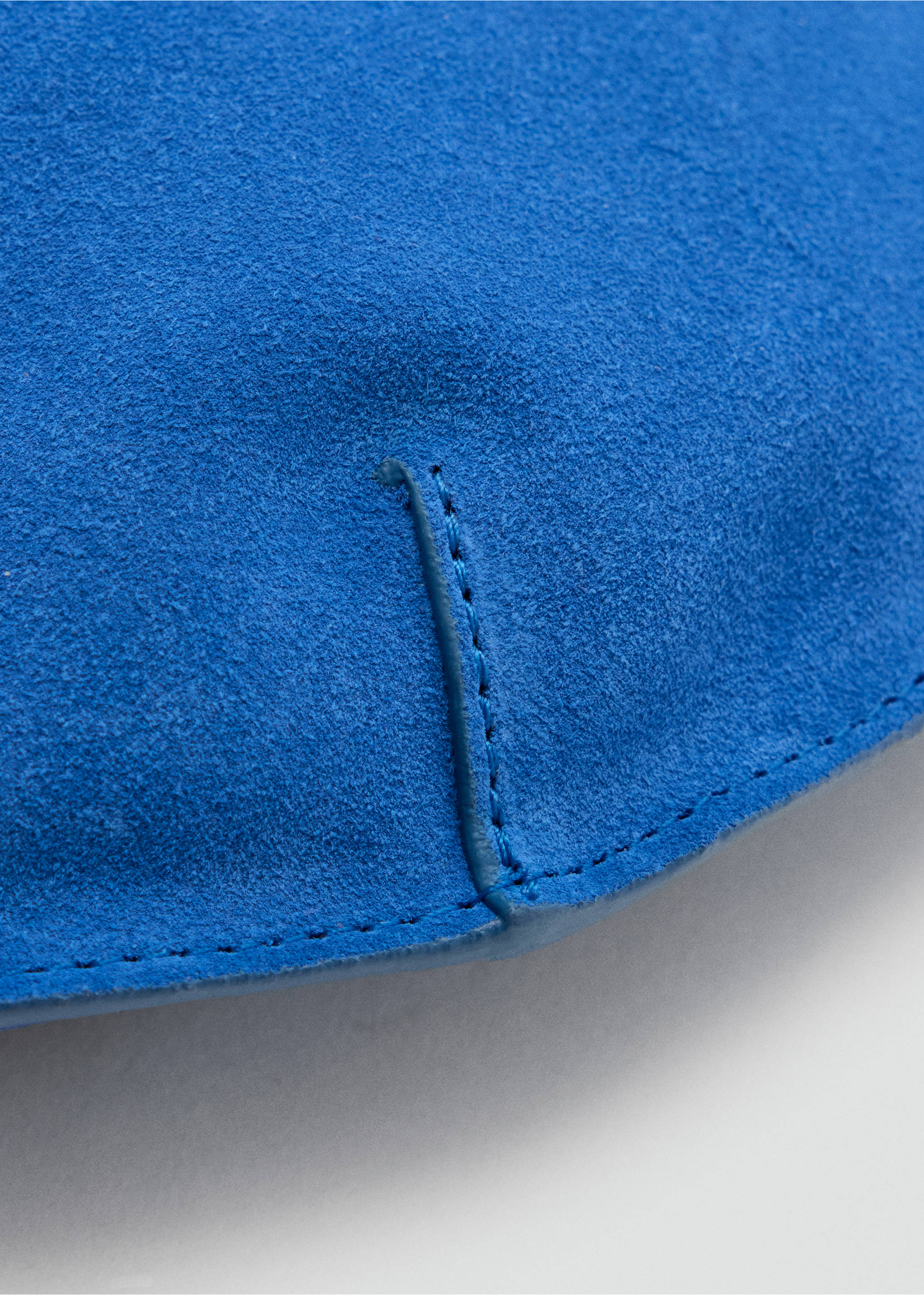 Small split leather bag - Details of the article 3, Vibrant blue. Ref: 37031350-00.